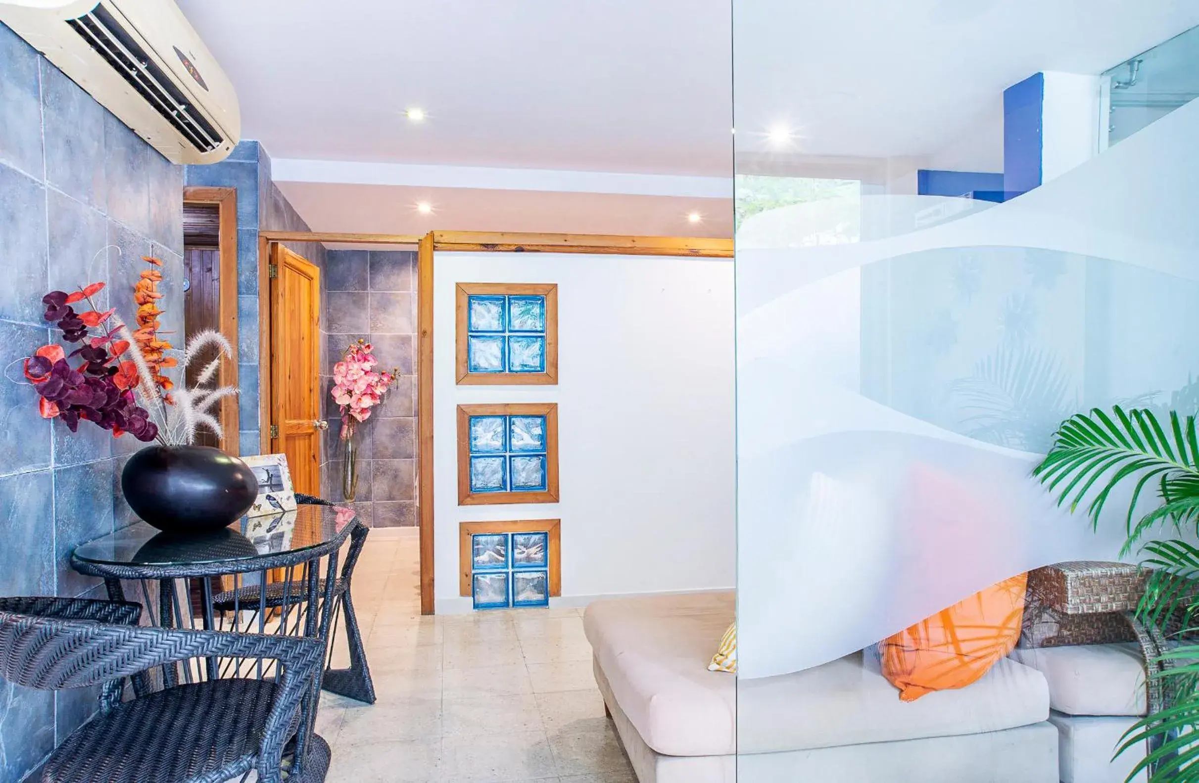 Spa and wellness centre/facilities in Hotel Santorini Express y Cabañas Spa and wellness centre/facilities in Hotel Santorini Express y Cabañas