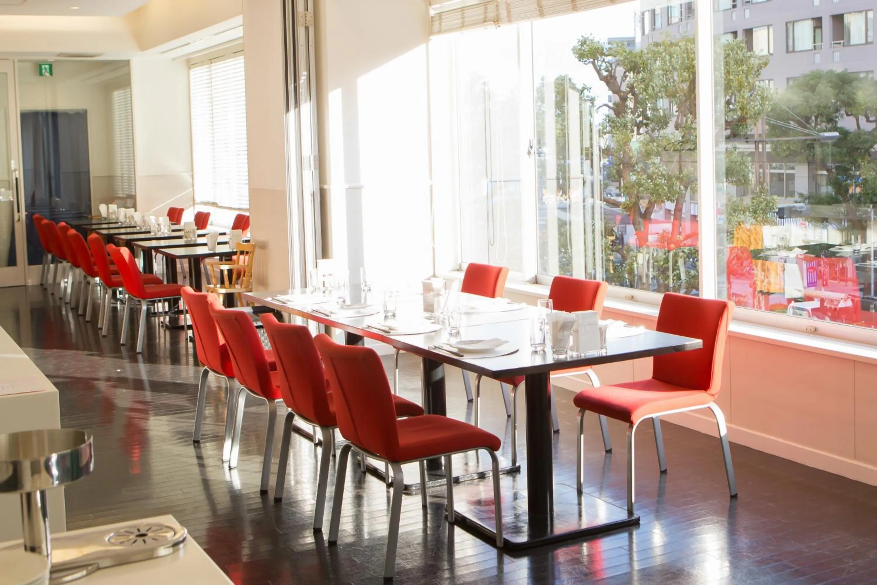 Restaurant/places to eat in Best Western Yokohama