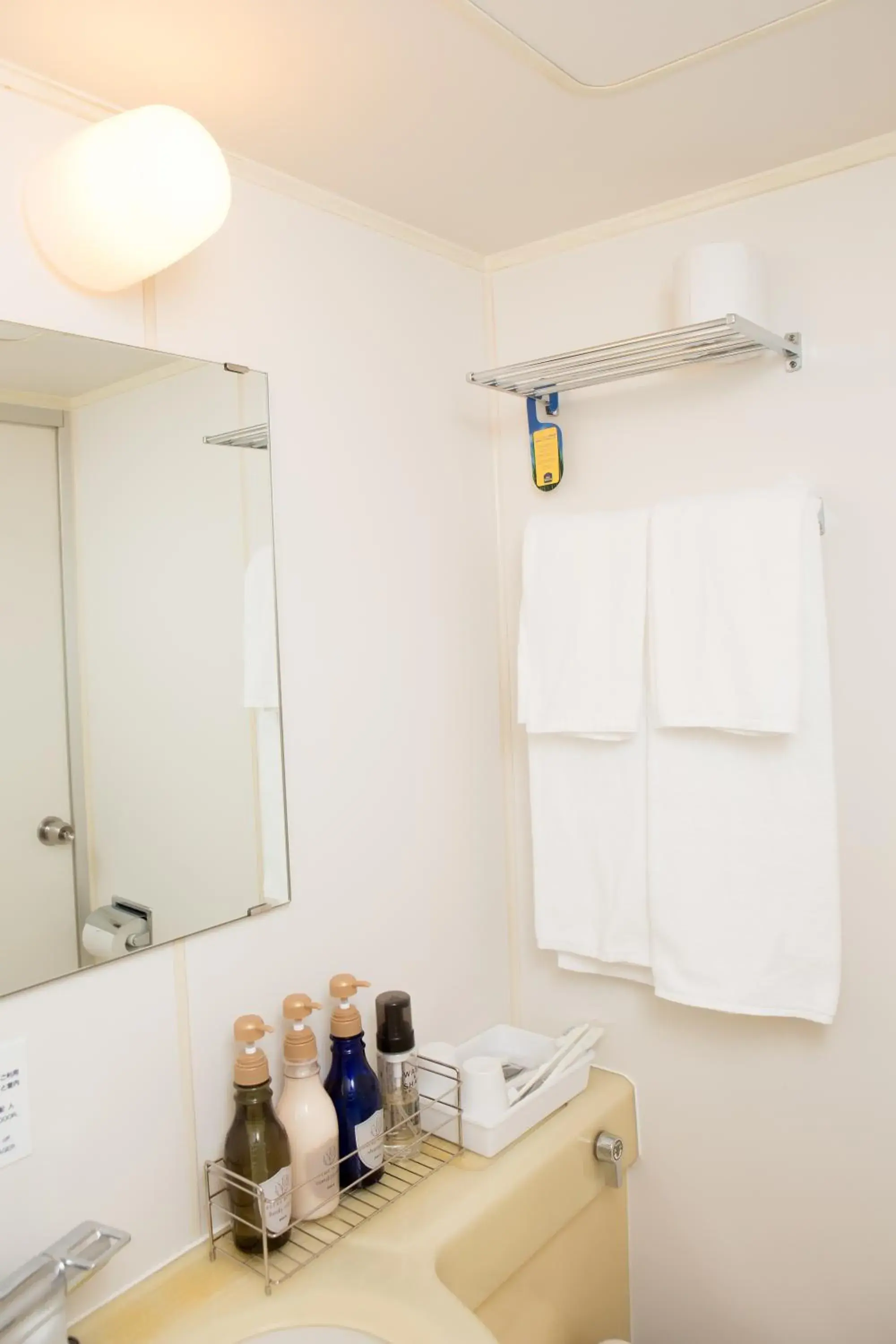 Single Room - single occupancy - Smoking in Best Western Yokohama Single Room - single occupancy - Smoking in Best Western Yokohama
