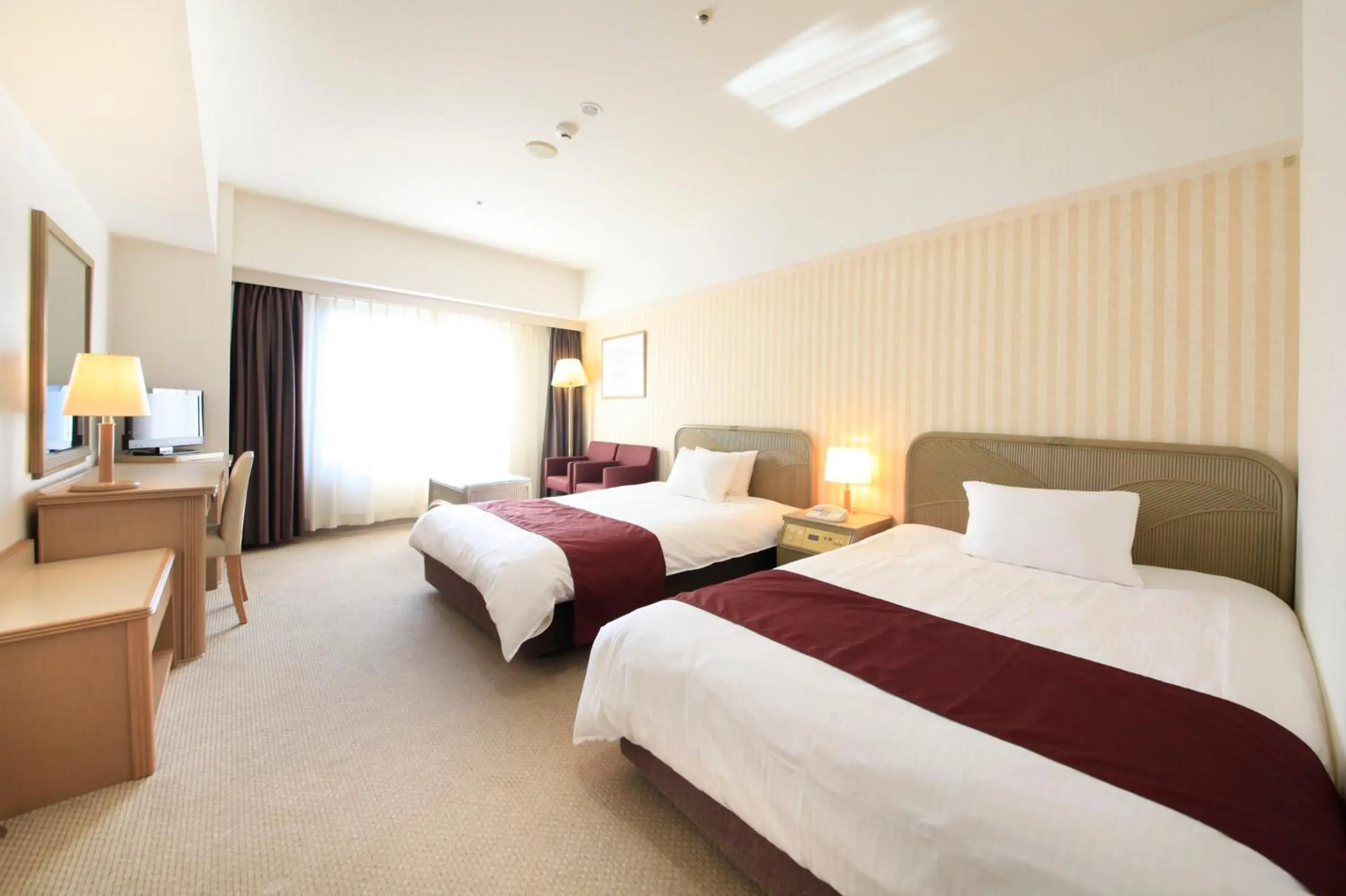 Deluxe Twin Room - Non-Smoking in Quintessa Hotel Sasebo Deluxe Twin Room - Non-Smoking in Quintessa Hotel Sasebo