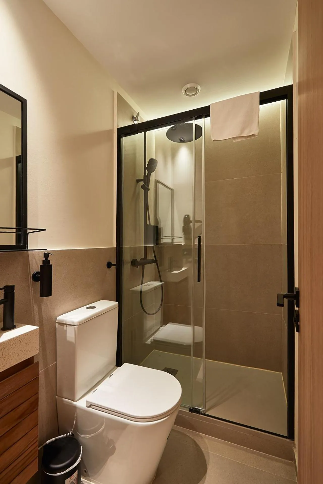 Ella Hostel Boqueria