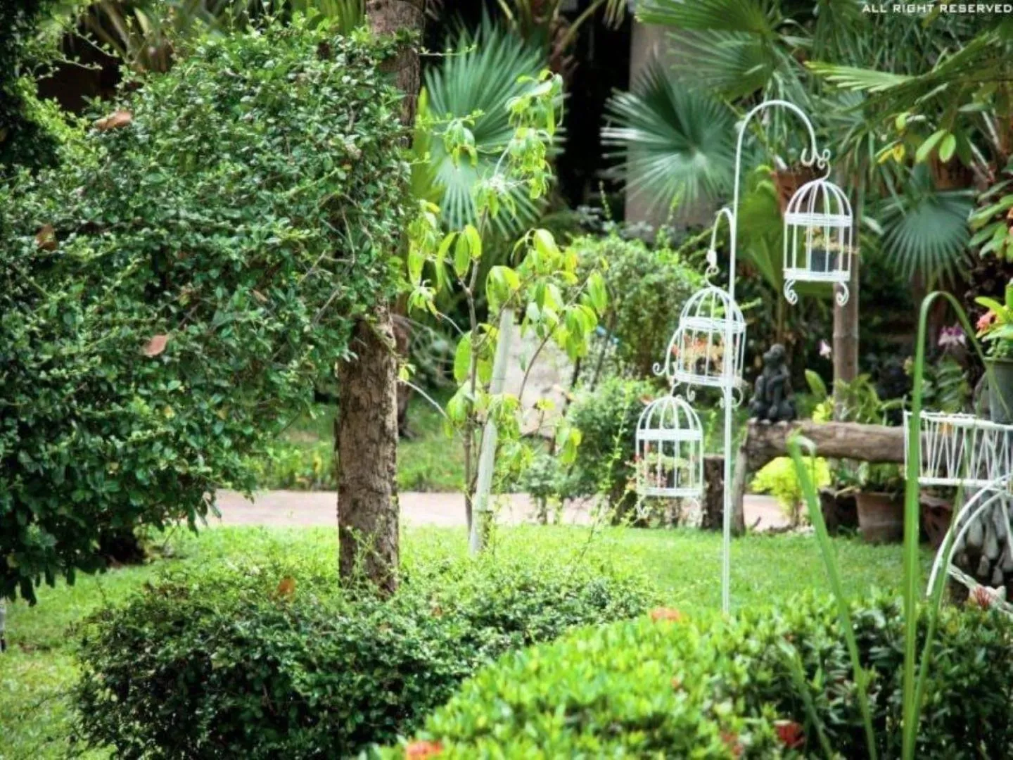 Garden view in Tonwa Resort Hotel