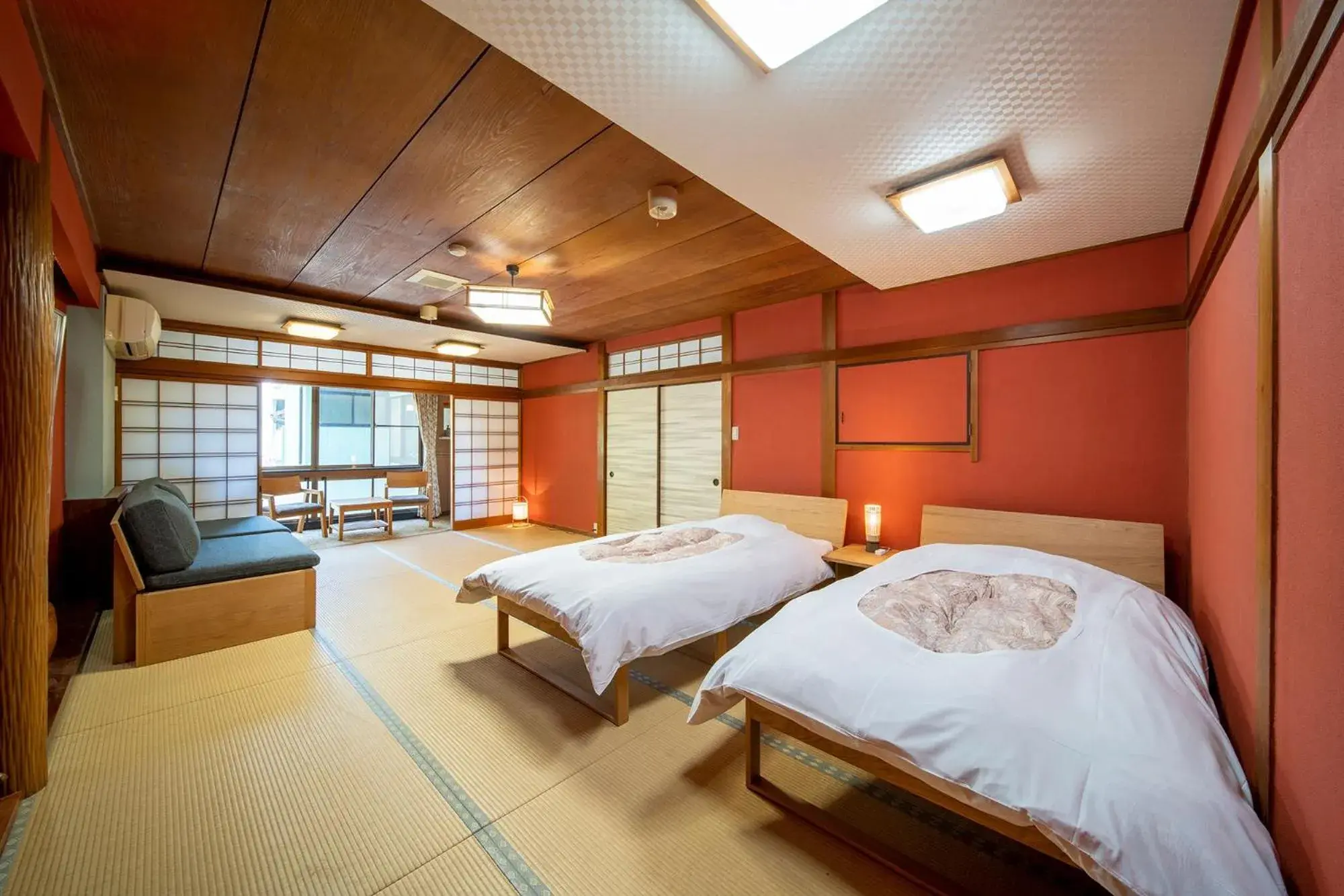 Quadruple Room with Shared Bathroom in Yanagiso Quadruple Room with Shared Bathroom in Yanagiso