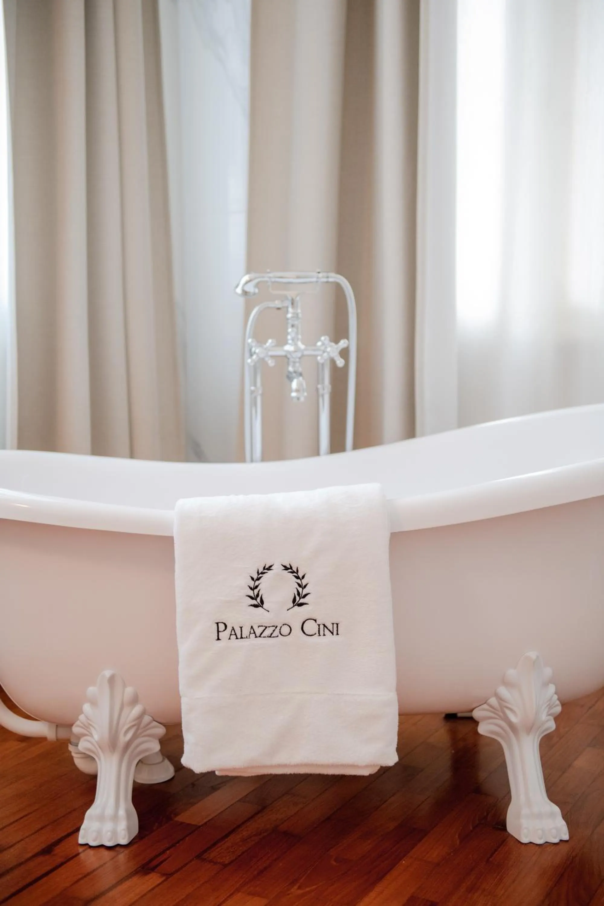 Bathroom in Palazzo Cini Luxury Rooms in Pisa