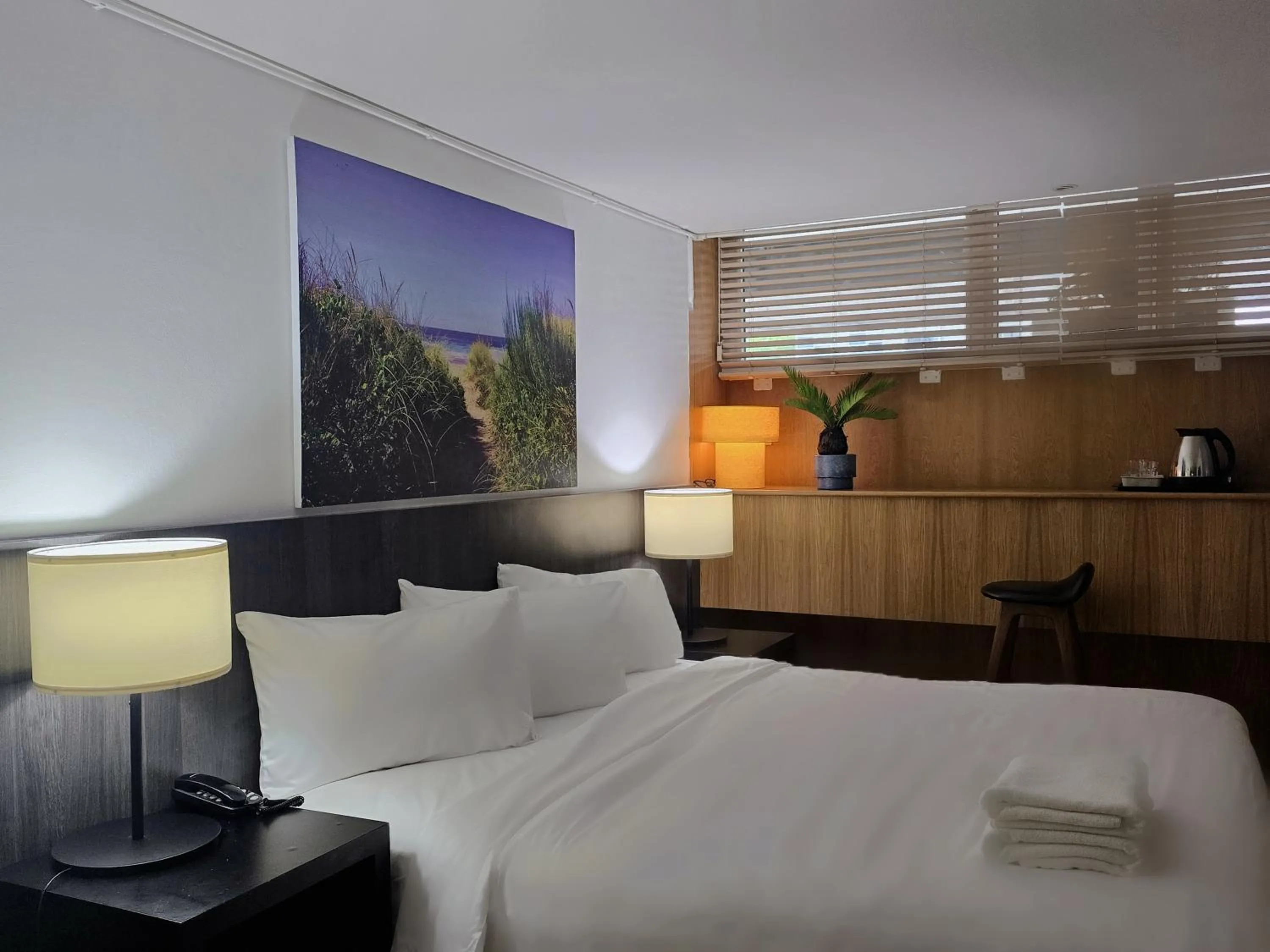 Bed in Somewhere to Escape - Hometel