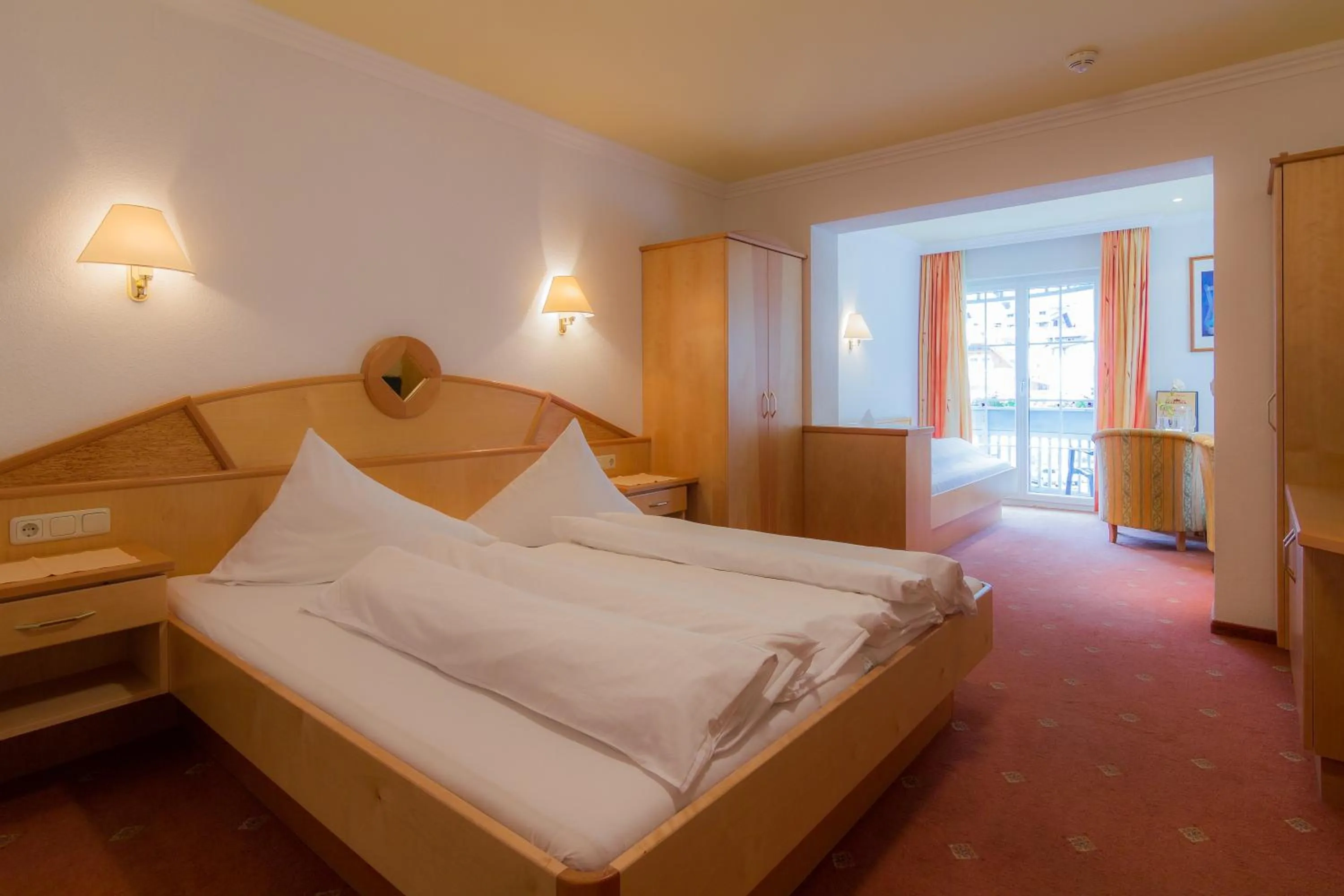 Bedroom, Bed in Hotel Garni Martina