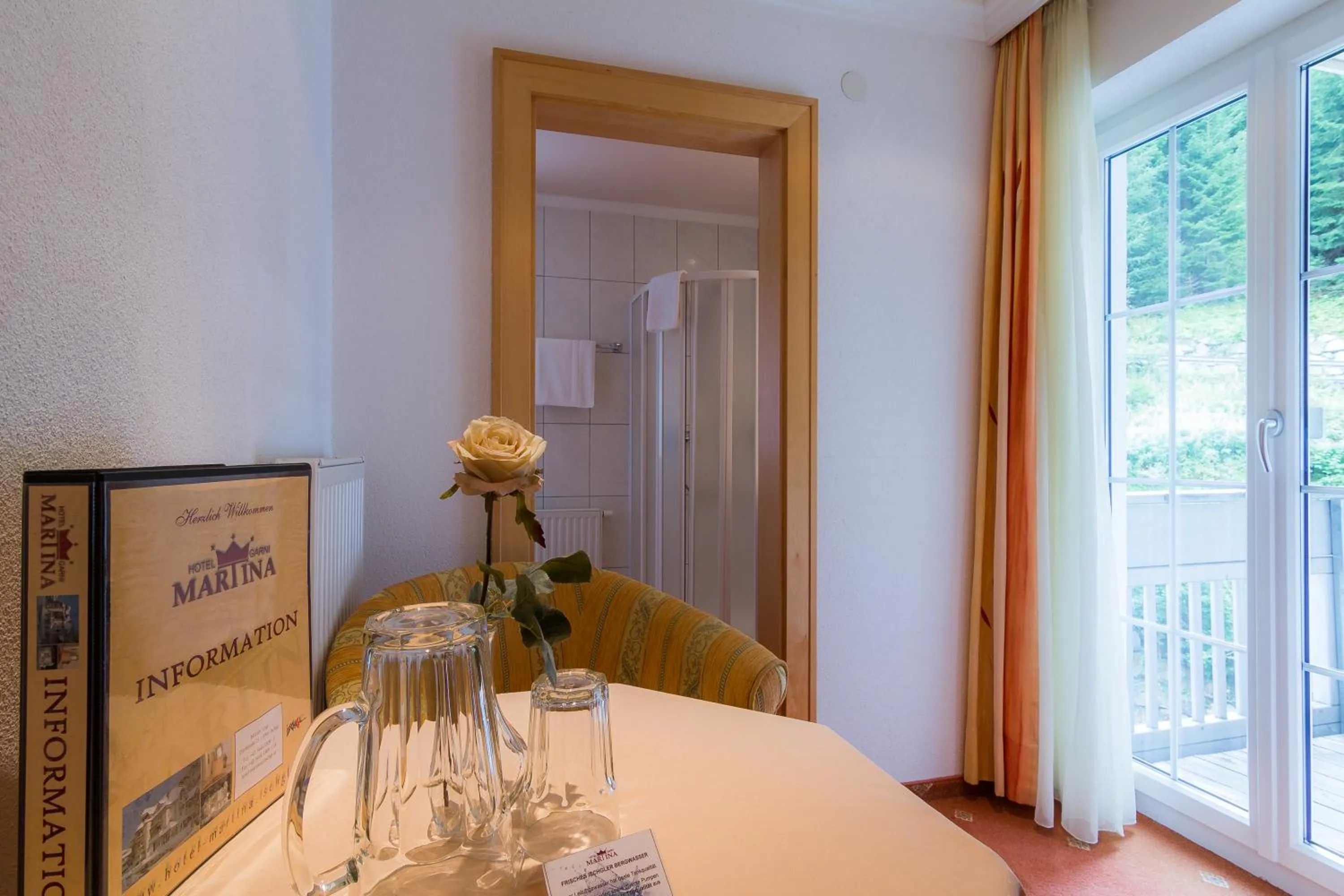 Seating area in Hotel Garni Martina