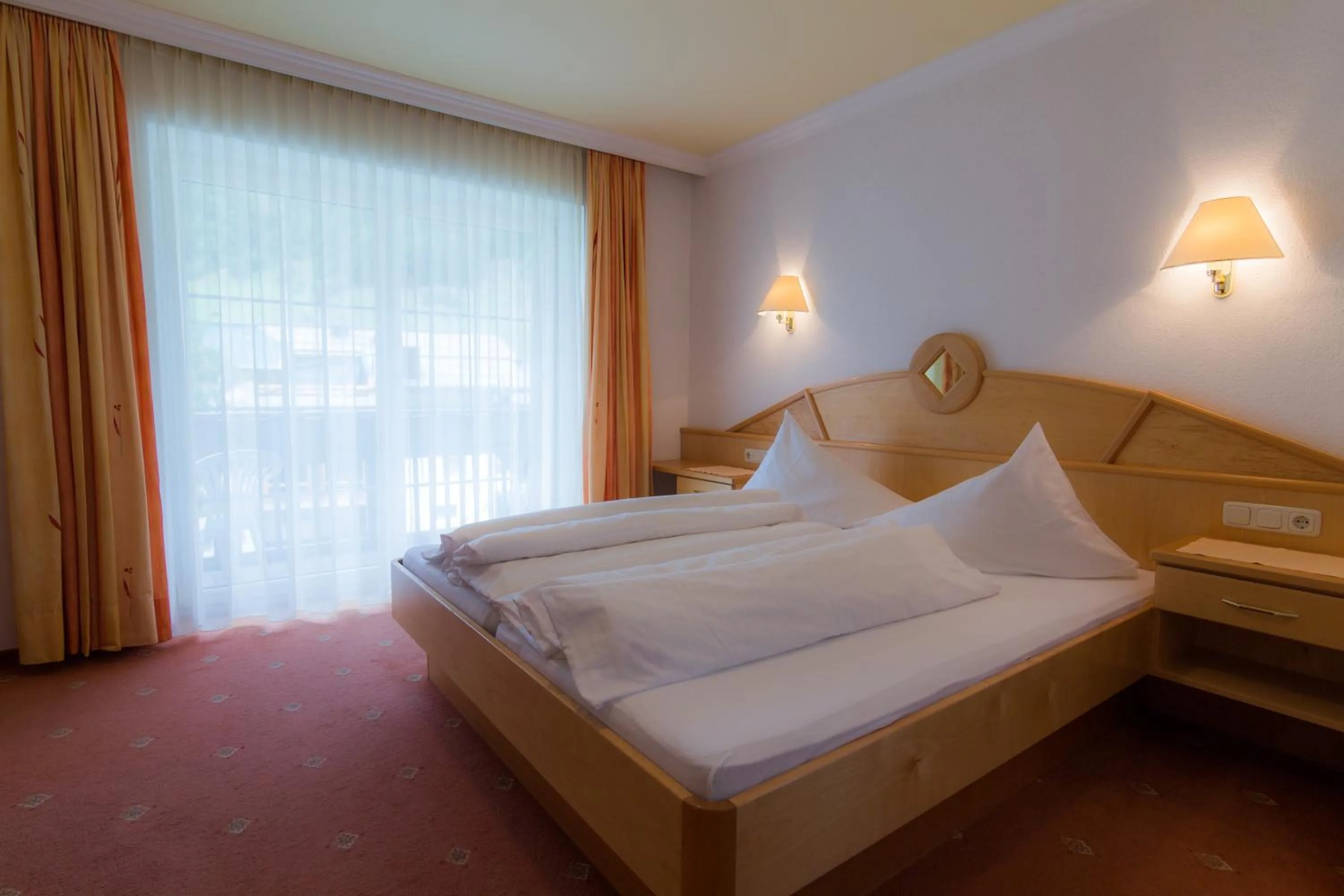 Bedroom, Bed in Hotel Garni Martina
