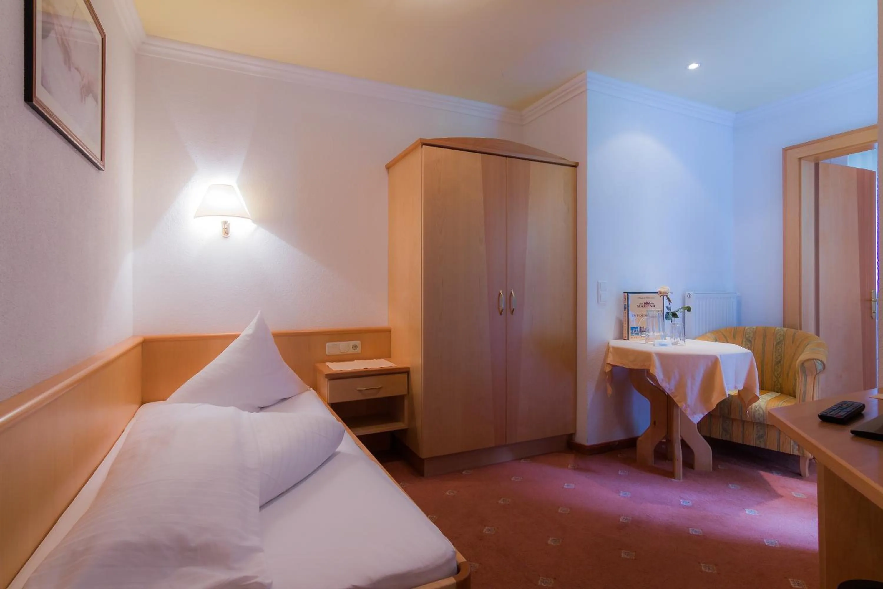 Bedroom, Bed in Hotel Garni Martina