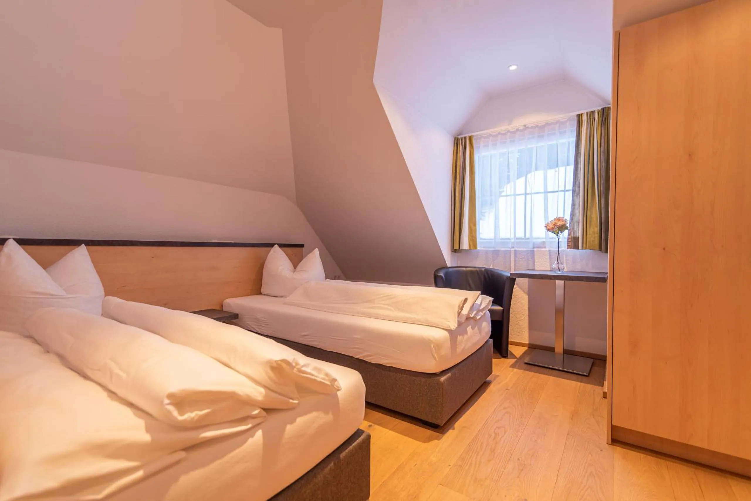 Bedroom, Bed in Hotel Garni Martina