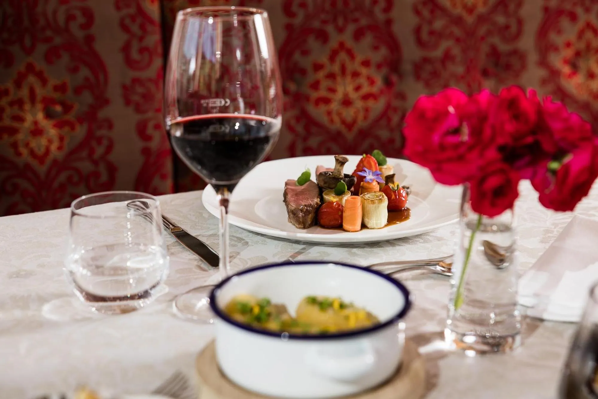 Restaurant/places to eat in Hotel Langeck