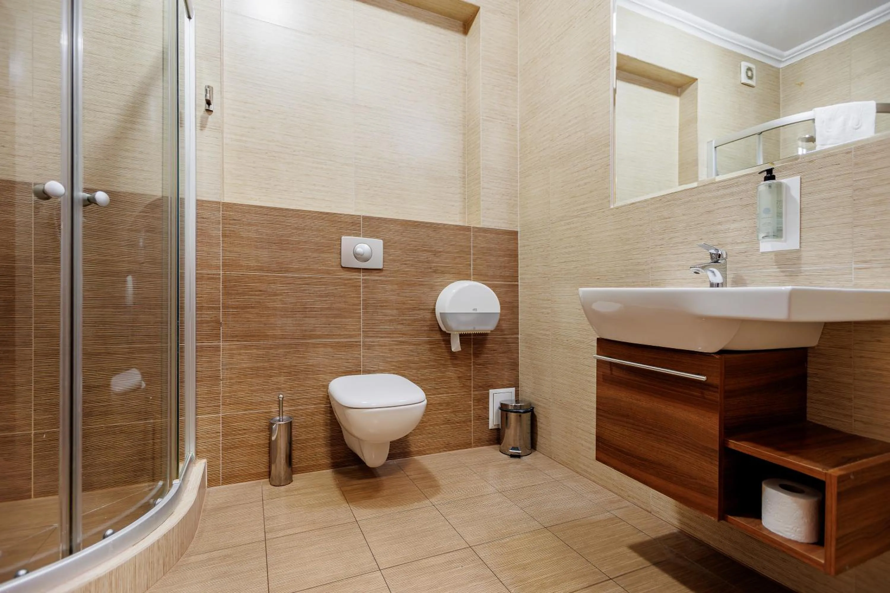 Bathroom in Hotel Cristal Park