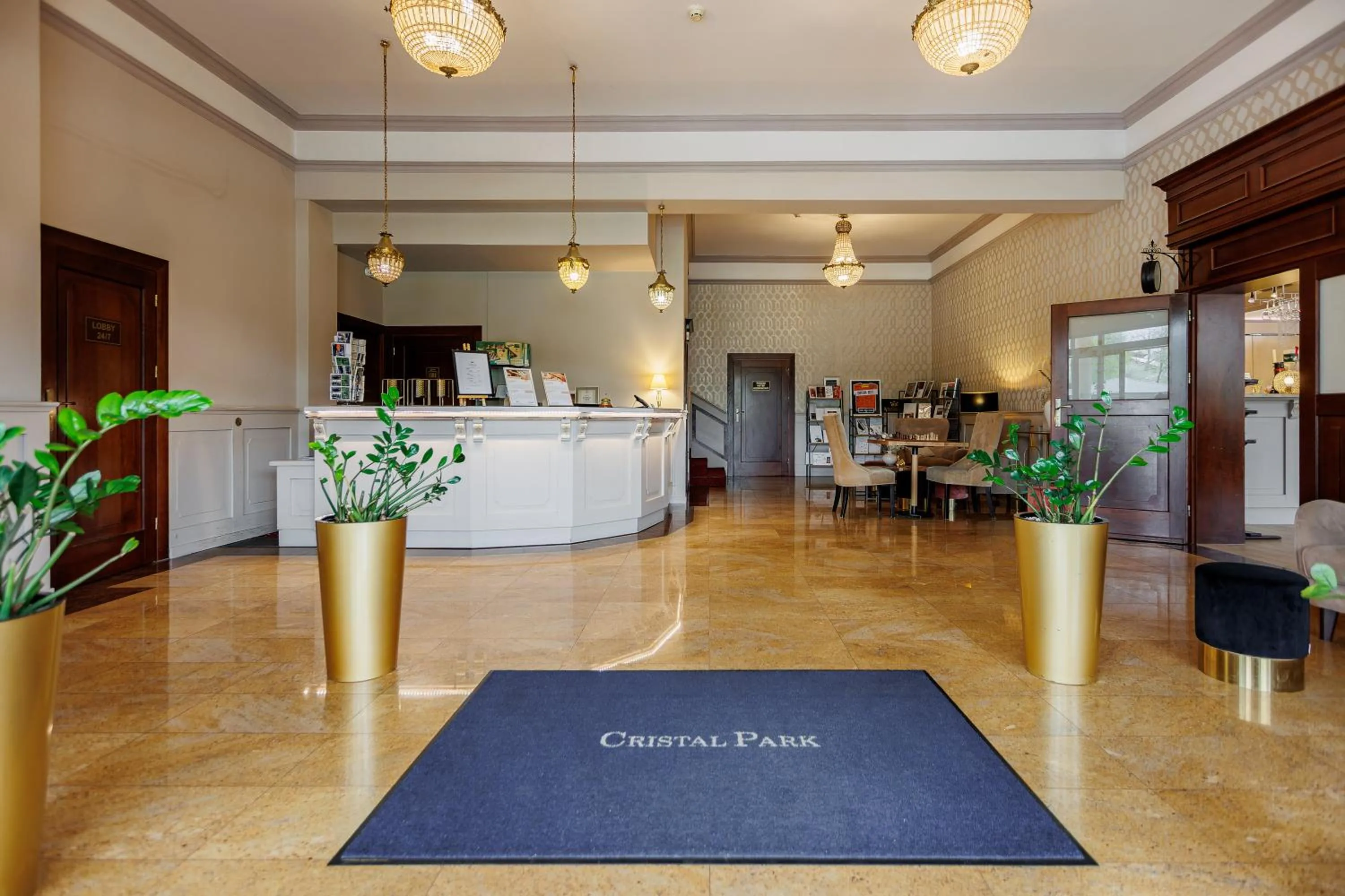 Lobby or reception in Hotel Cristal Park