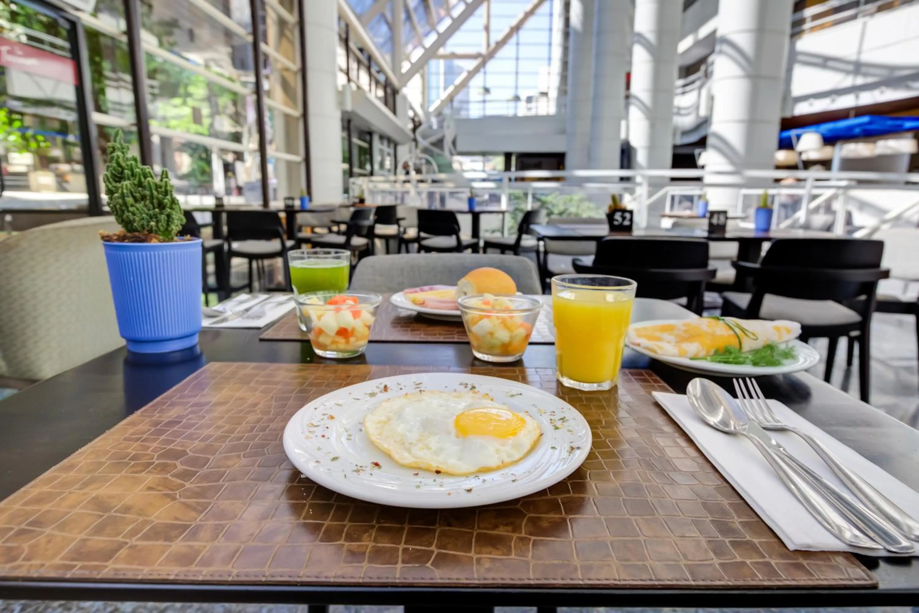 Breakfast in Radisson São Paulo Paulista