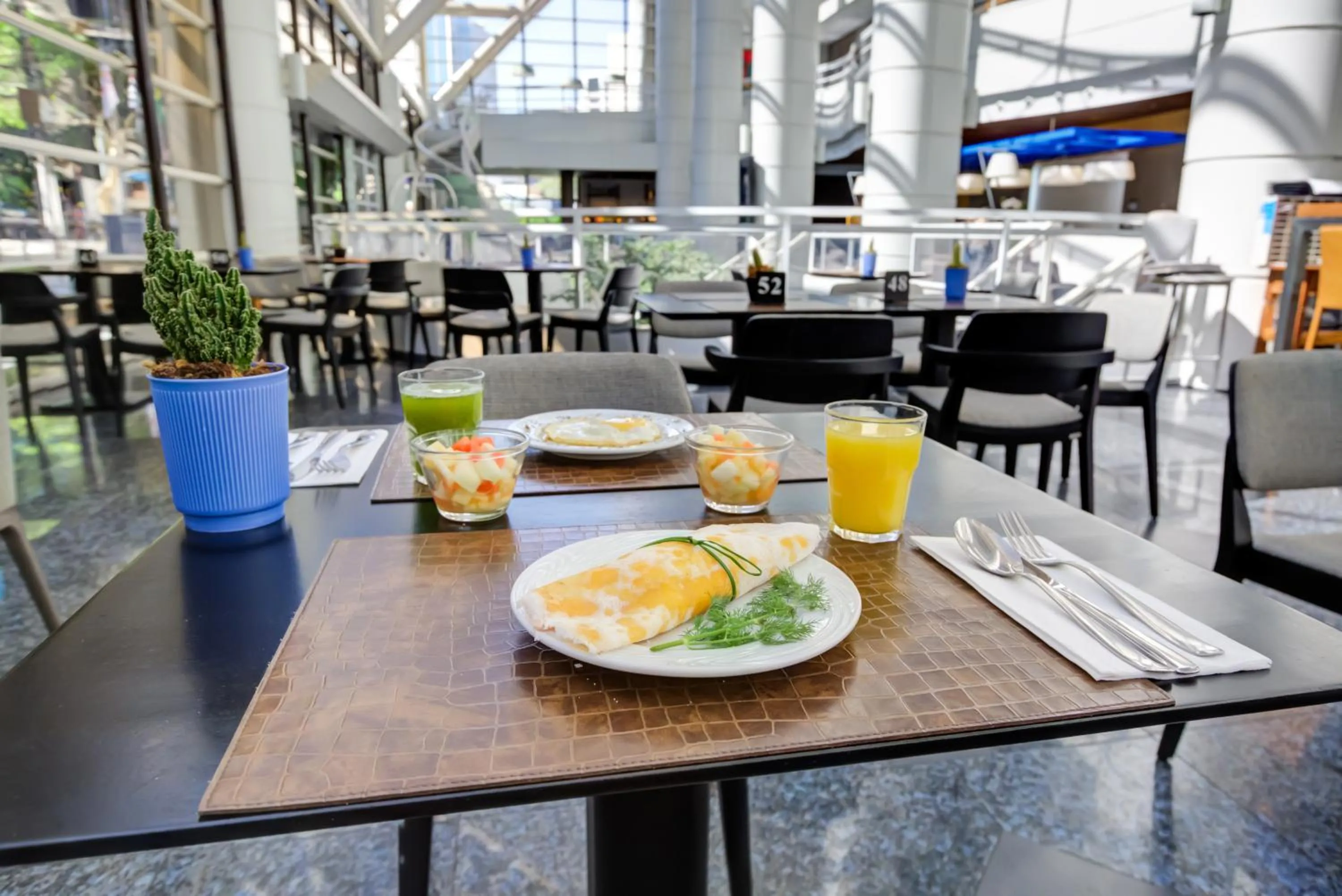 Breakfast in Radisson São Paulo Paulista