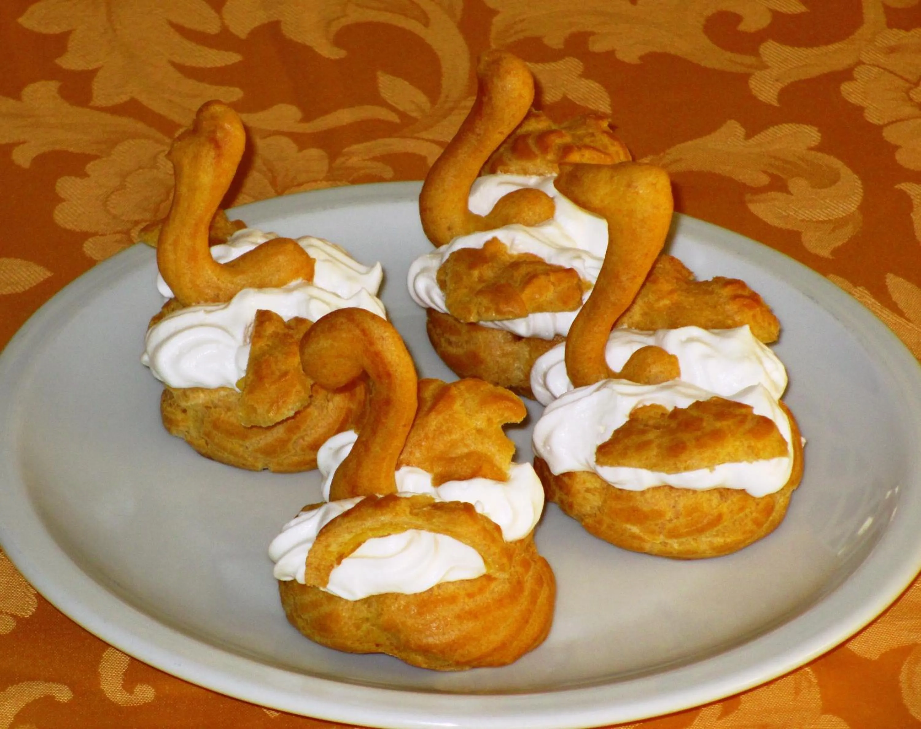 Food in Hotel Arcade