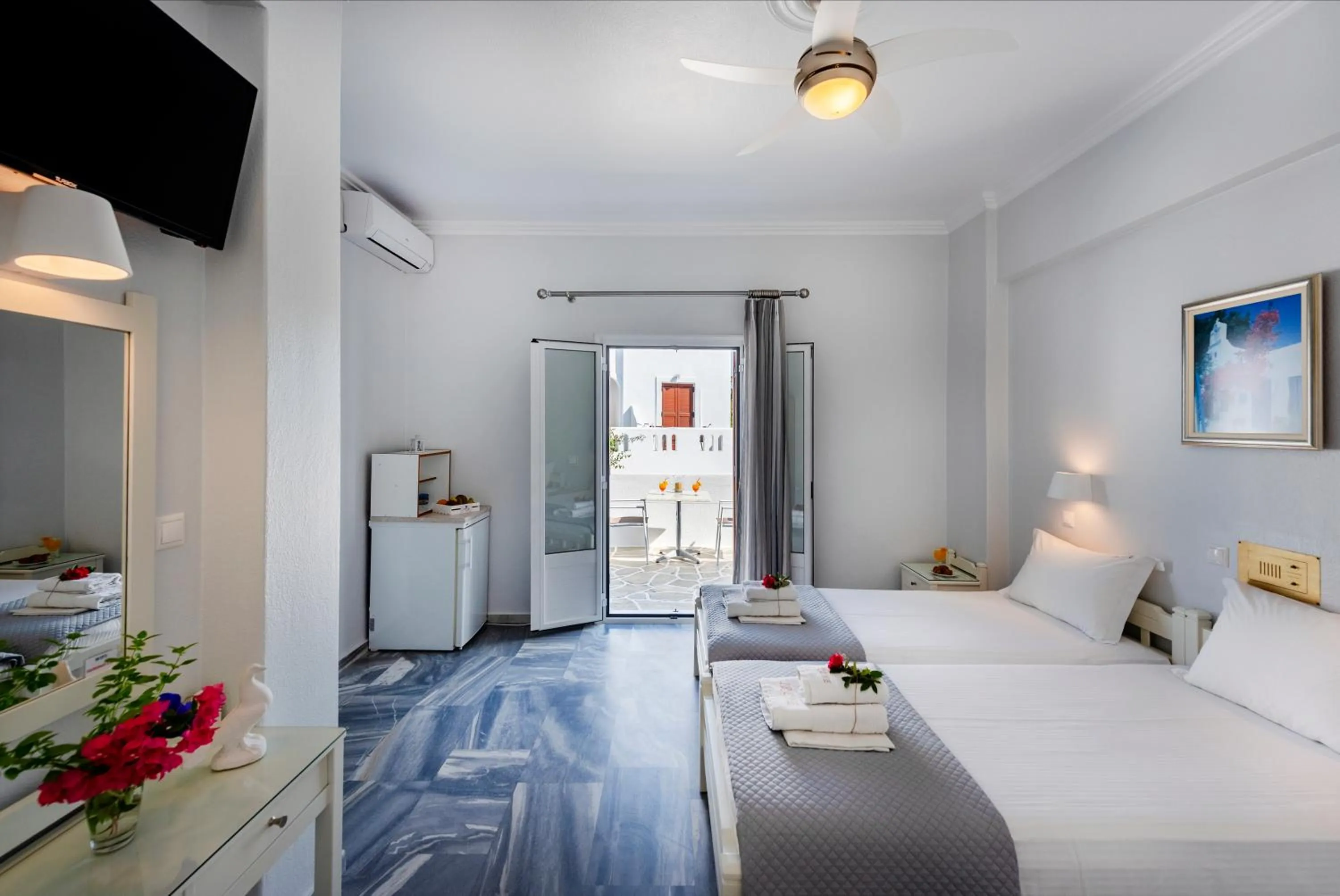 Irene Hotel - Beachfront