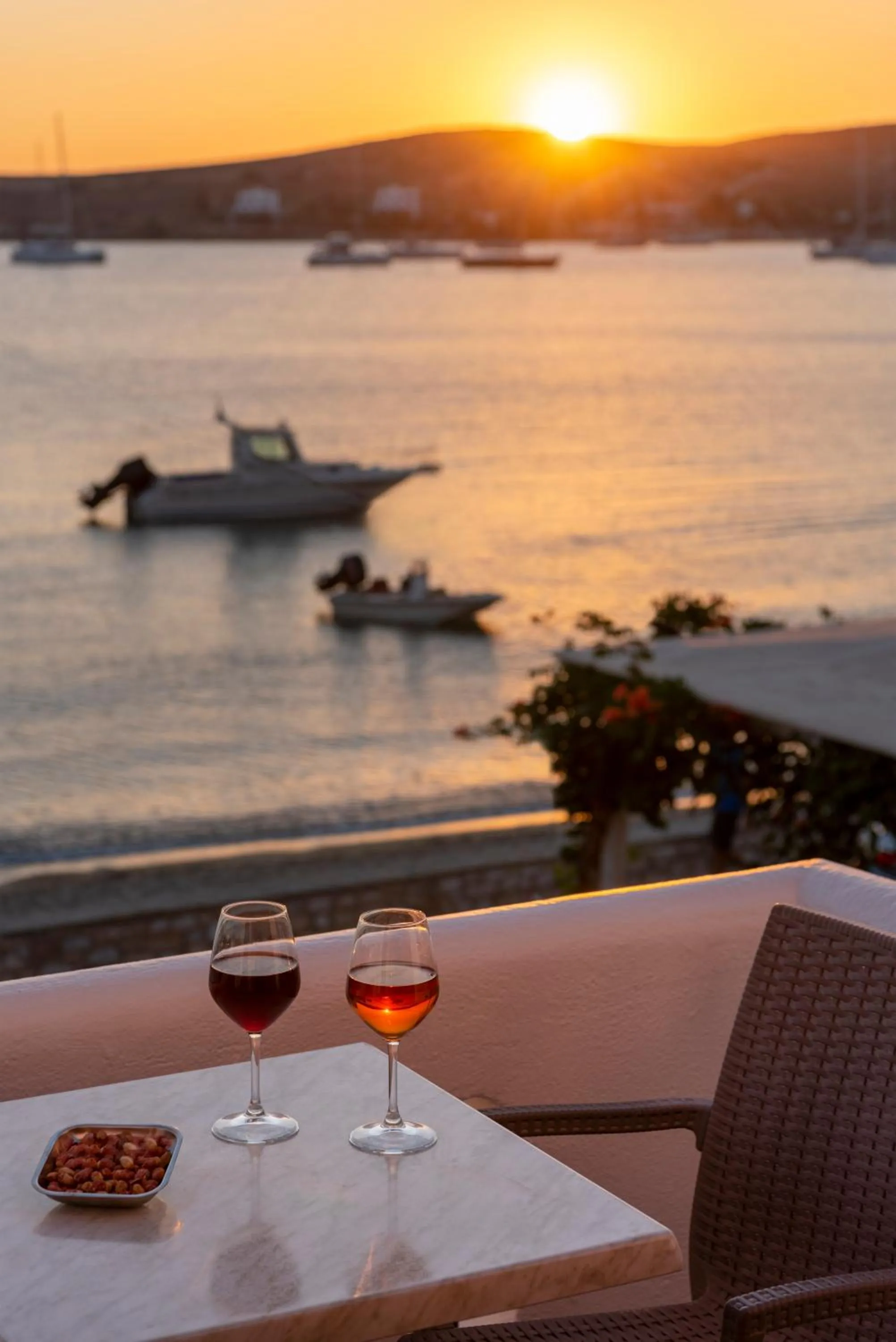 Irene Hotel - Beachfront