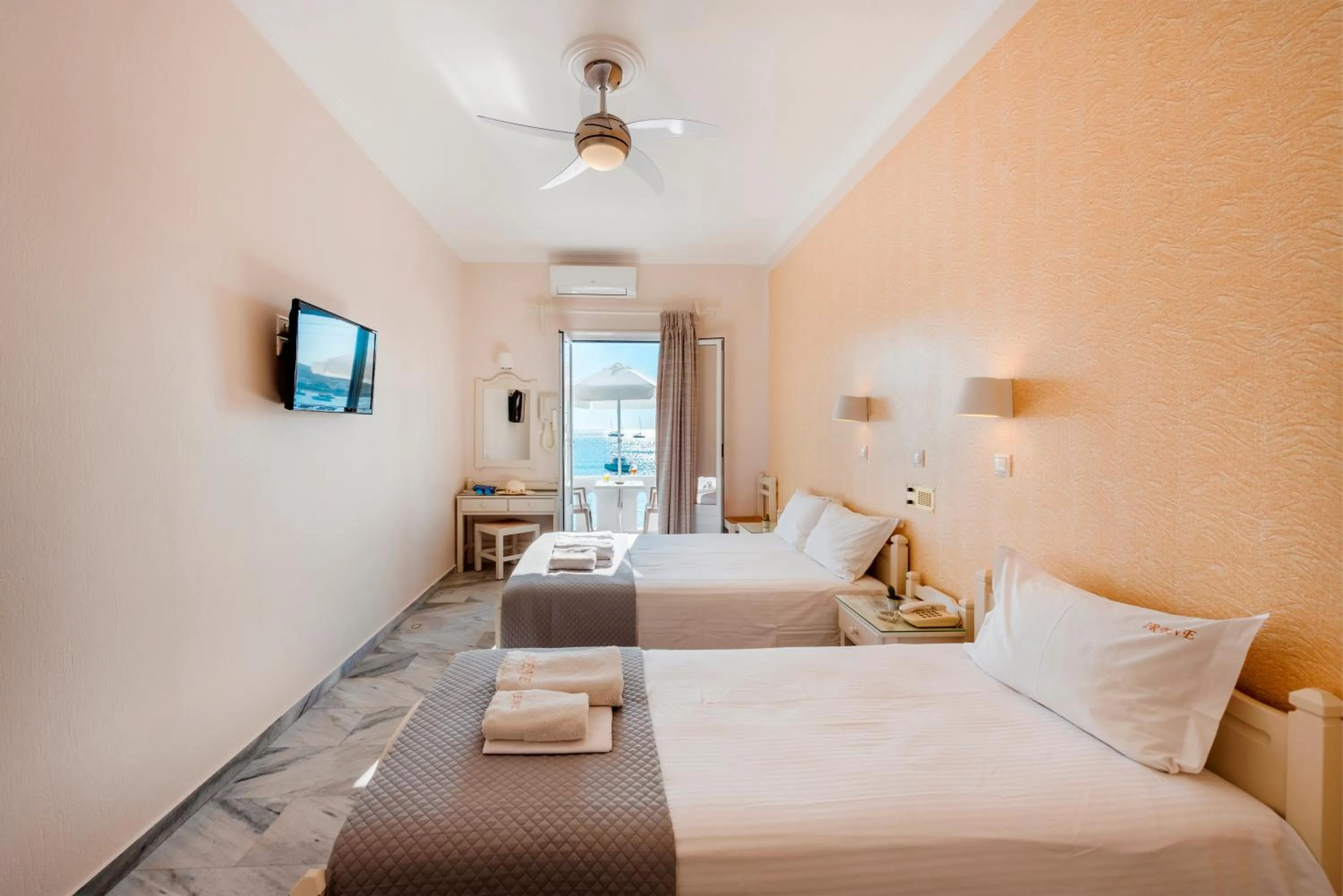 Irene Hotel - Beachfront