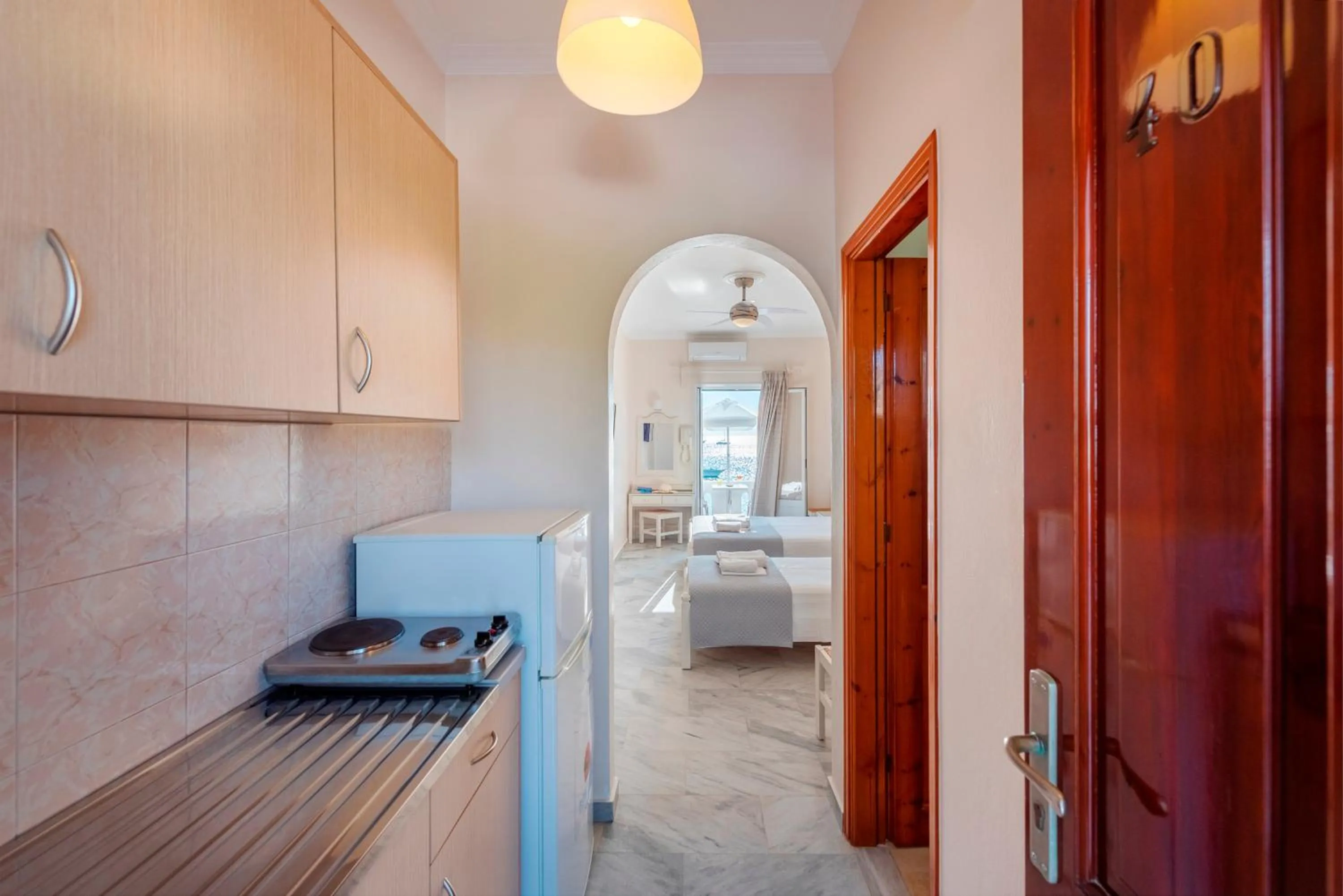 Irene Hotel - Beachfront