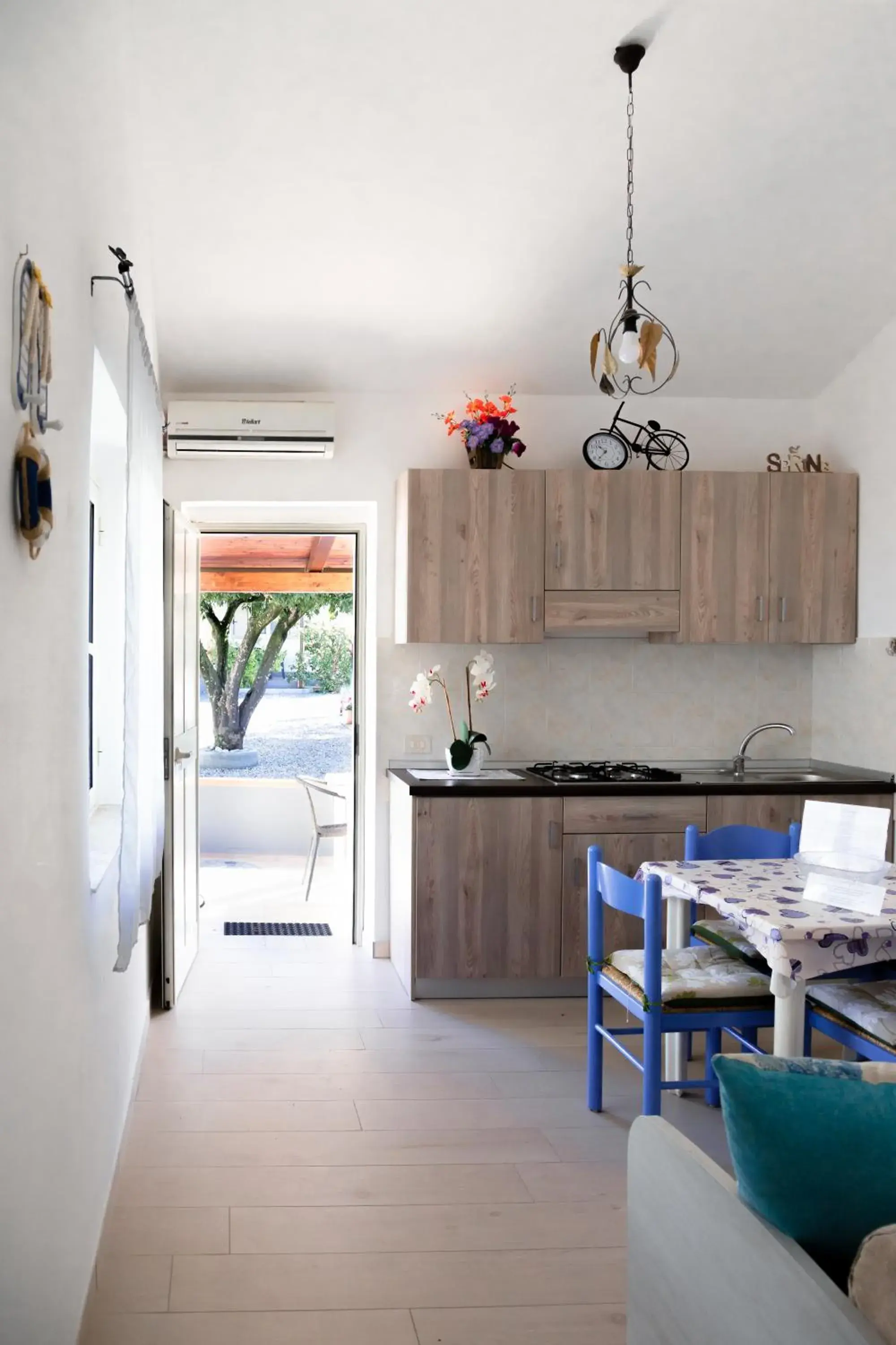 One-Bedroom House in Case Costa Degli Dei One-Bedroom House in Case Costa Degli Dei