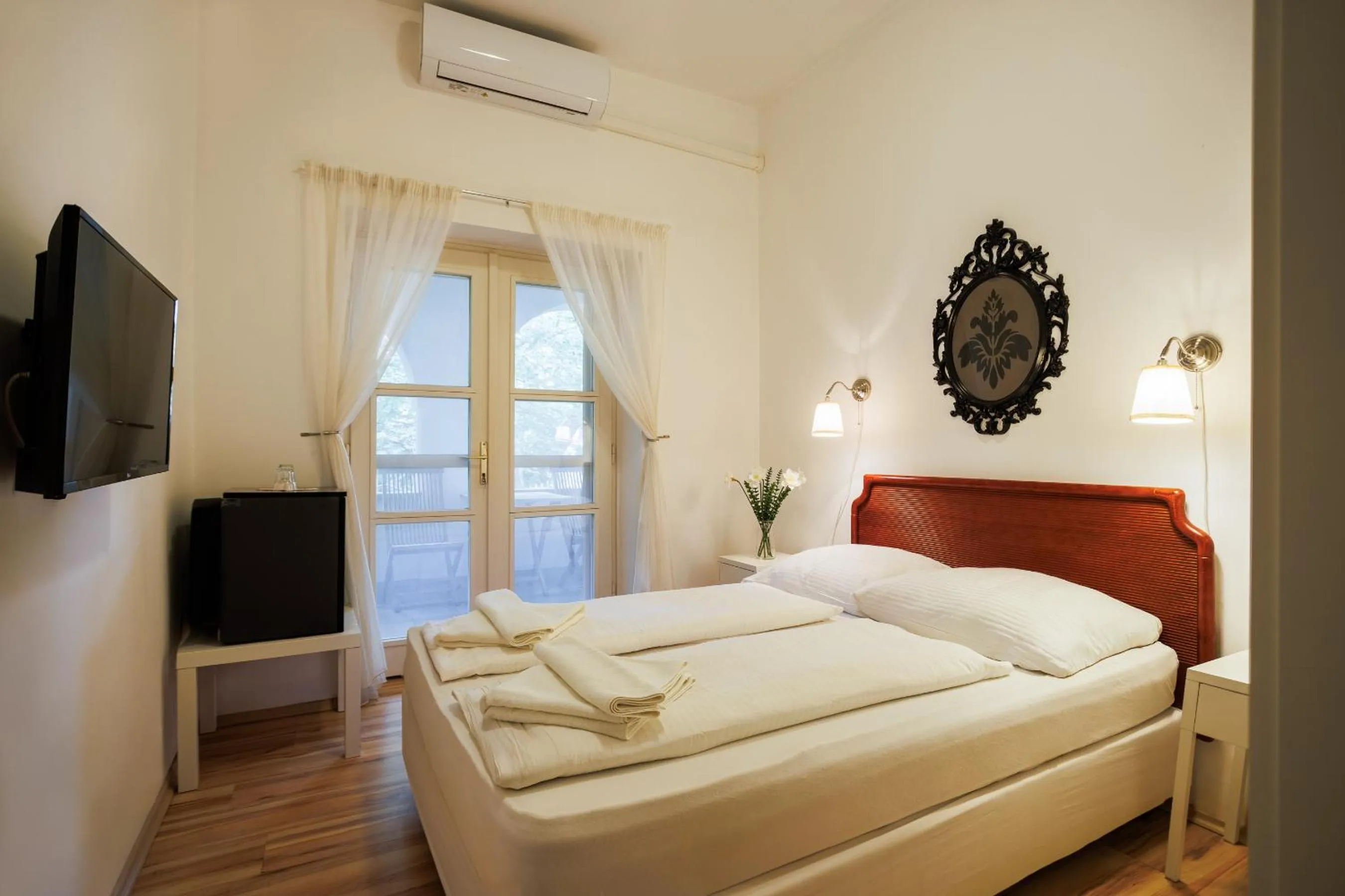 Bedroom, Bed in Partvilla Balatonboglar