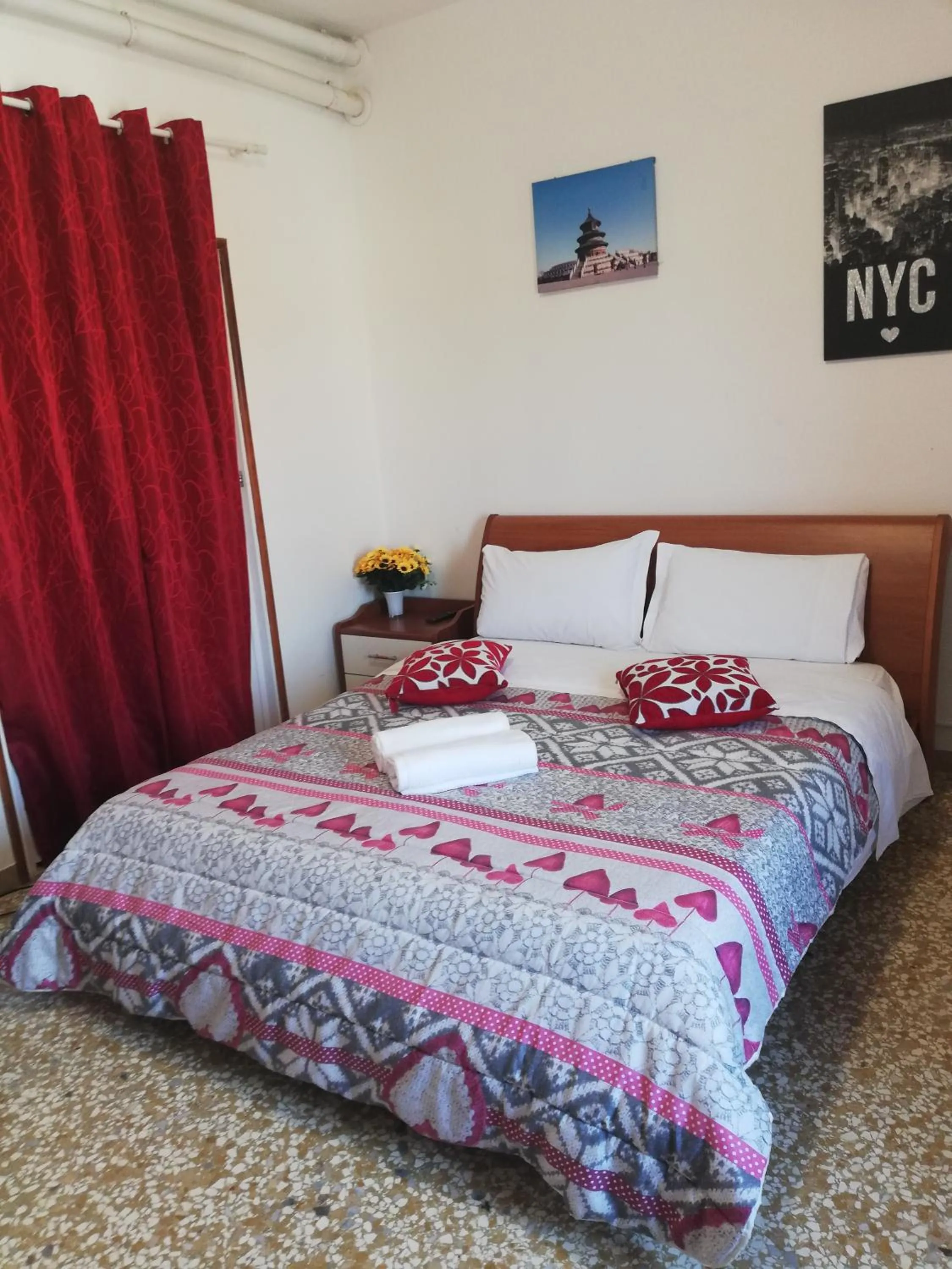 Bed in Venice Park House