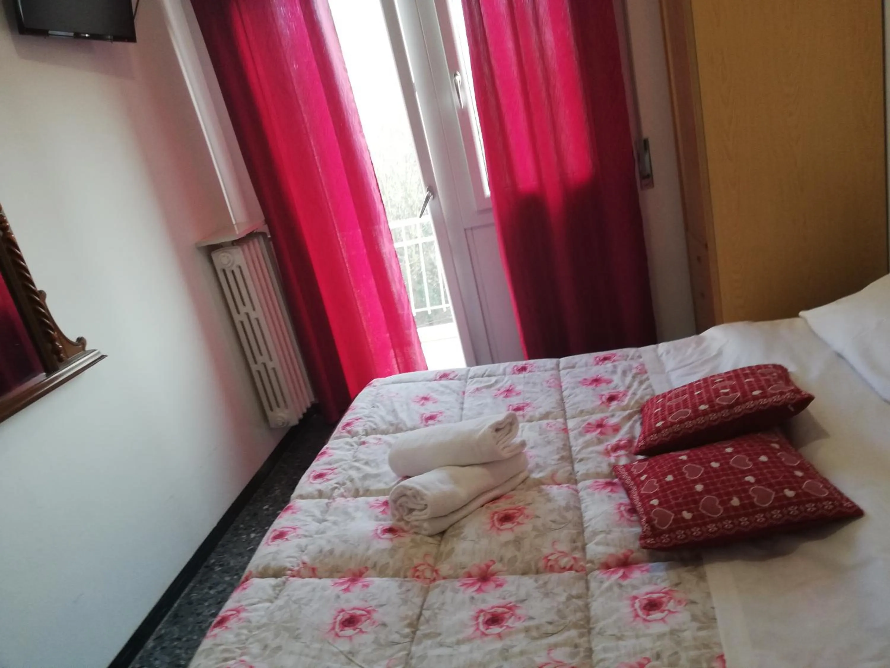 Bed in Venice Park House