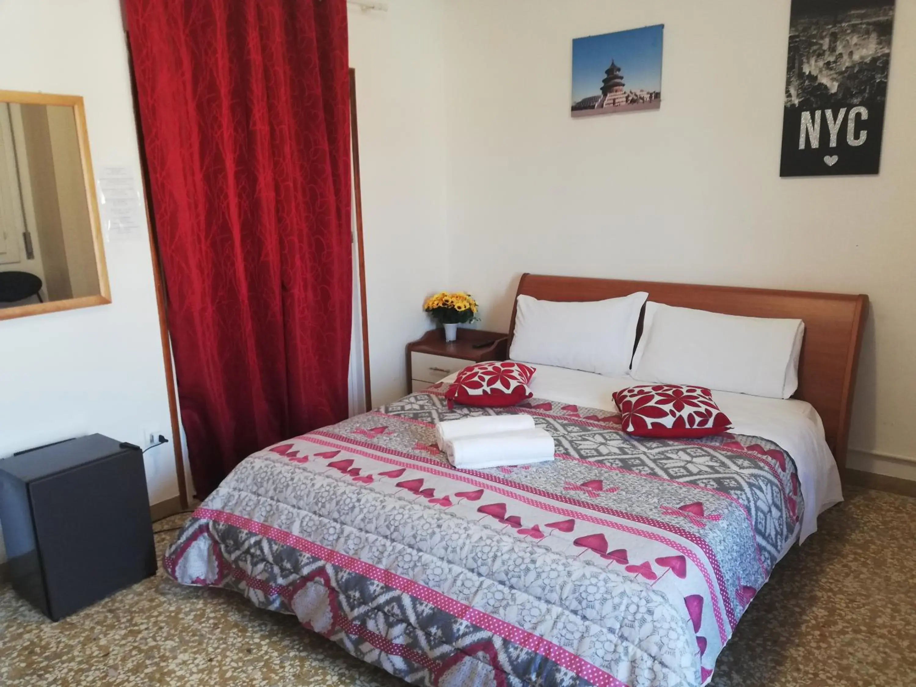 Bed in Venice Park House Bed in Venice Park House