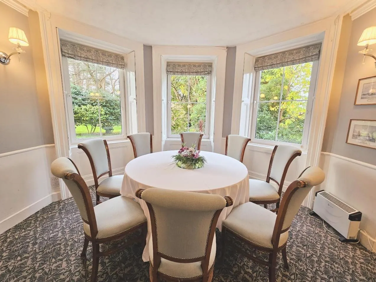 Restaurant/places to eat in The Glenbeigh Hotel