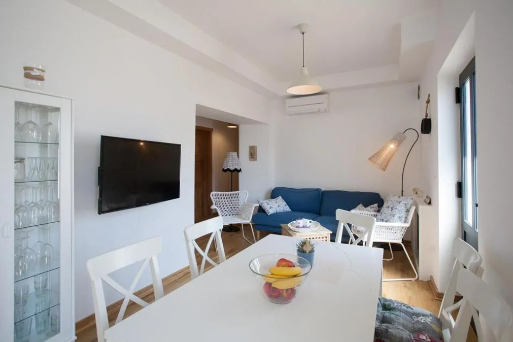 Bella Vista Suites