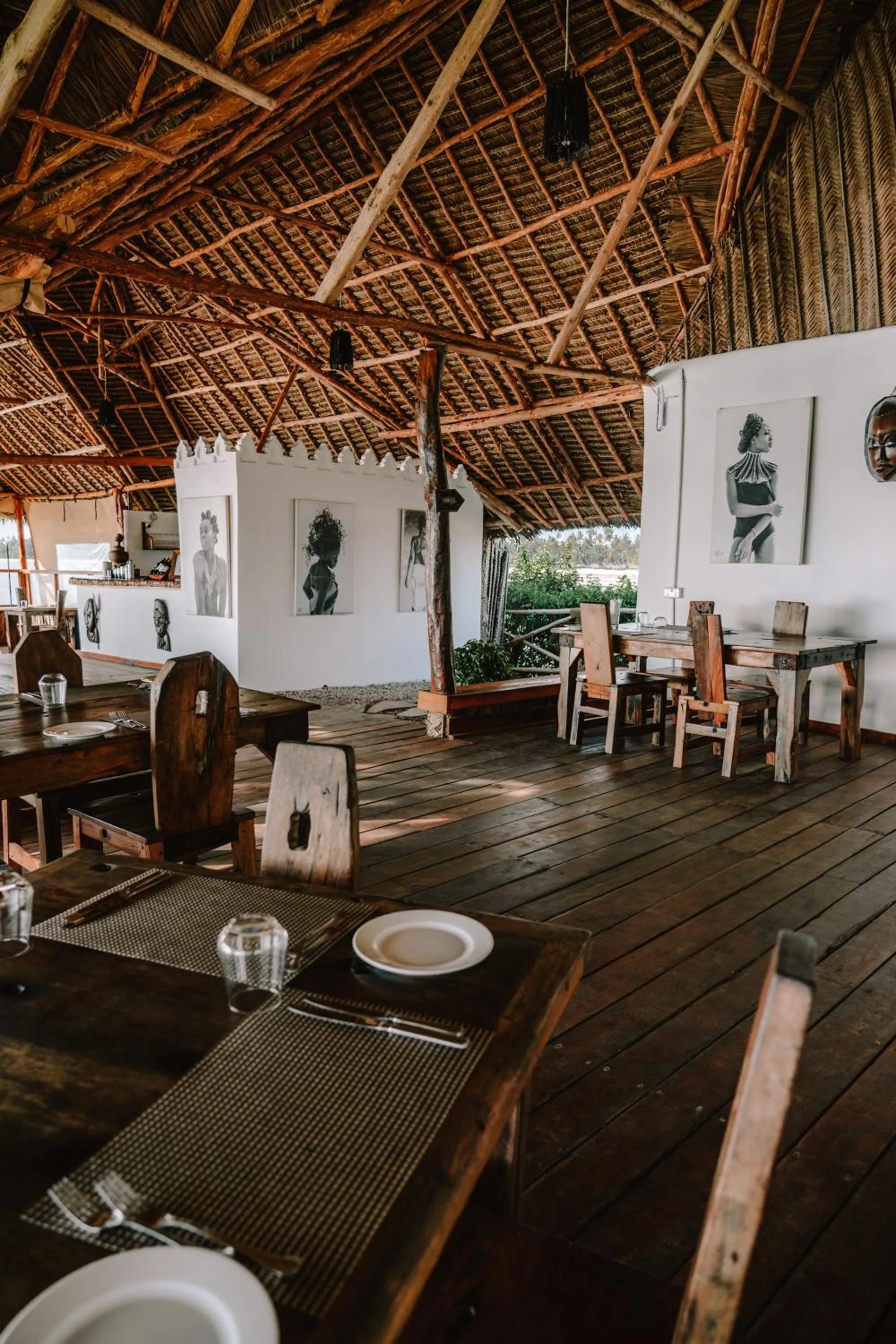 Restaurant/places to eat in The Island - Pongwe Lodge