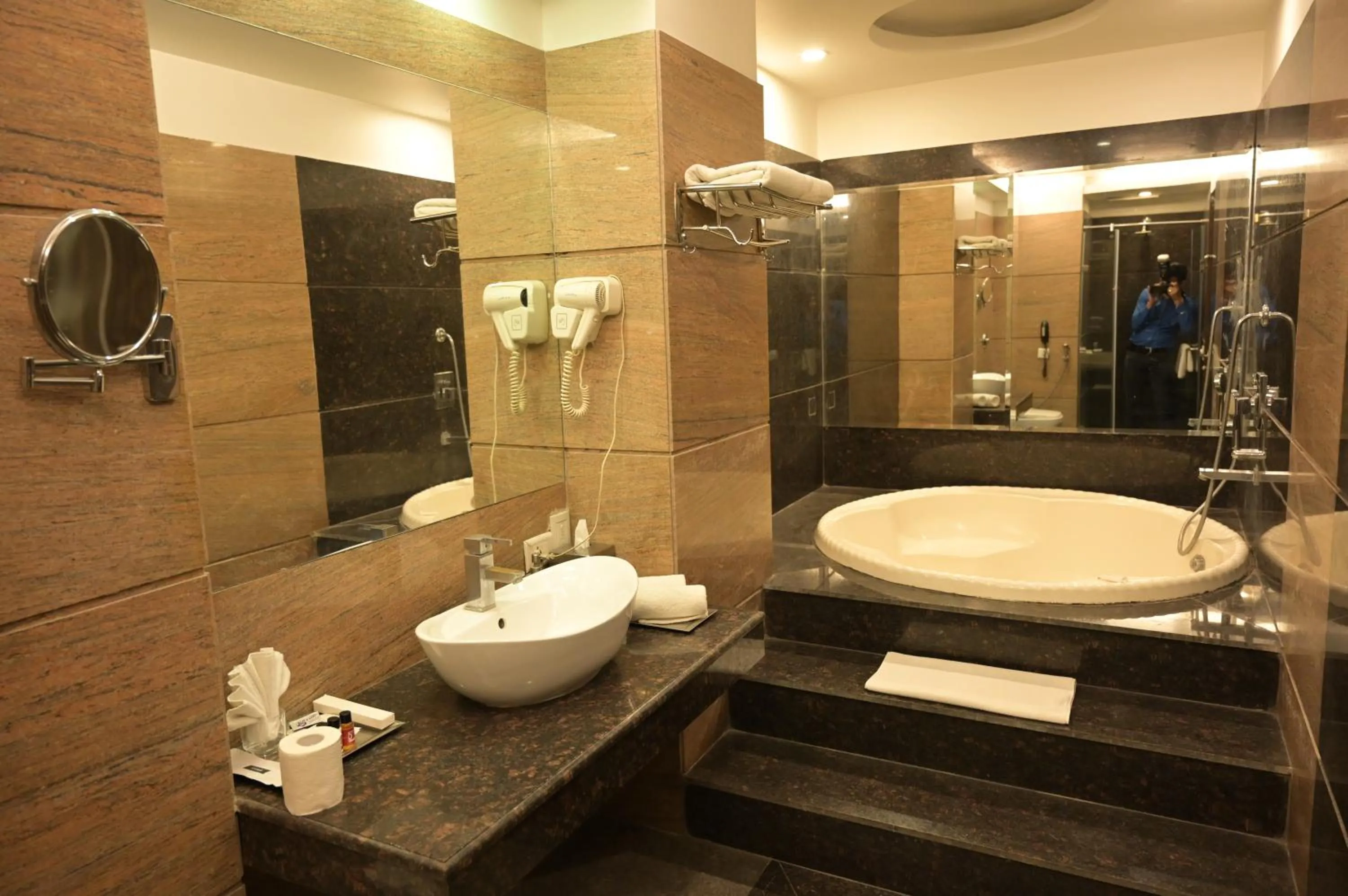 HK Clarks Inn, Amritsar