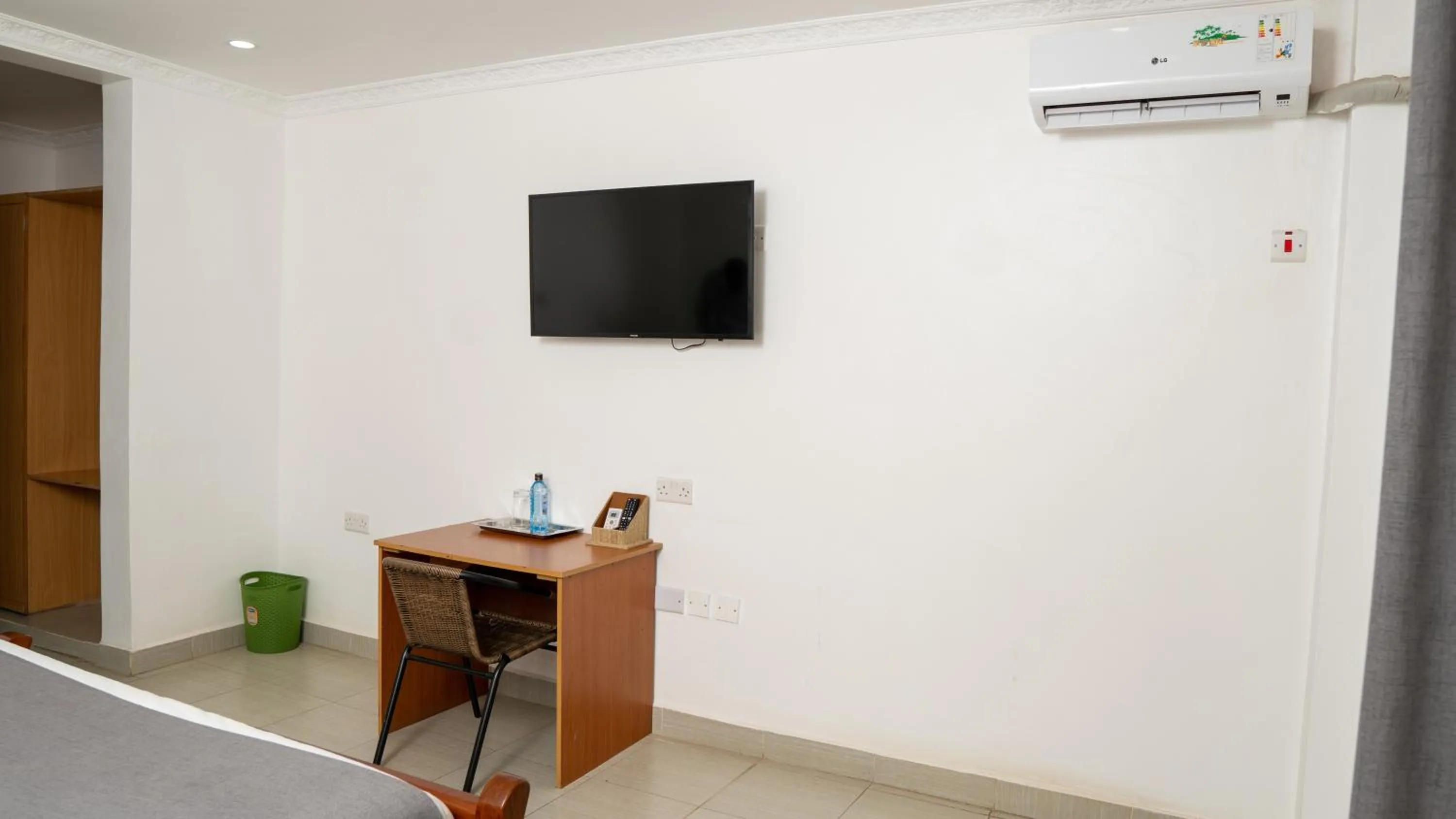 Bed in Whirlspring Hotel