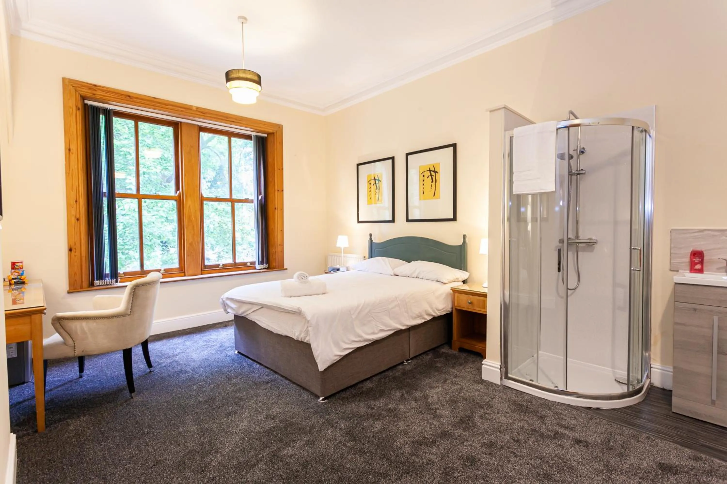 Photo of the whole room, Bed in Townhouse No 12