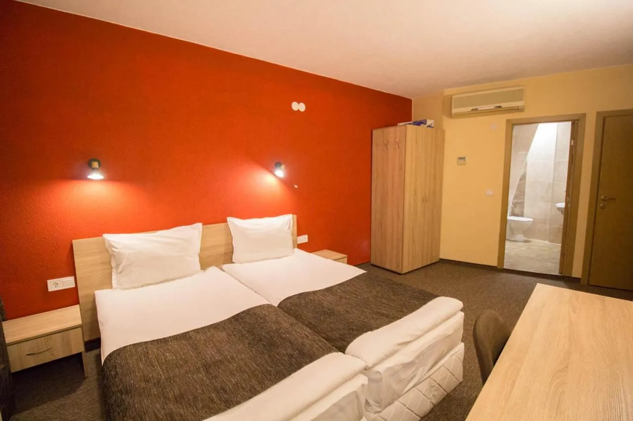 Bedroom, Bed in Evridika Hotel