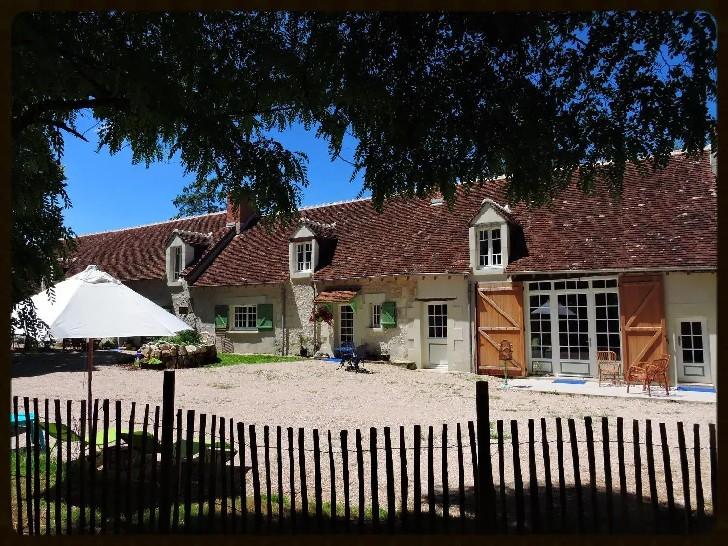 'La Ménagerie' 'La Ménagerie'