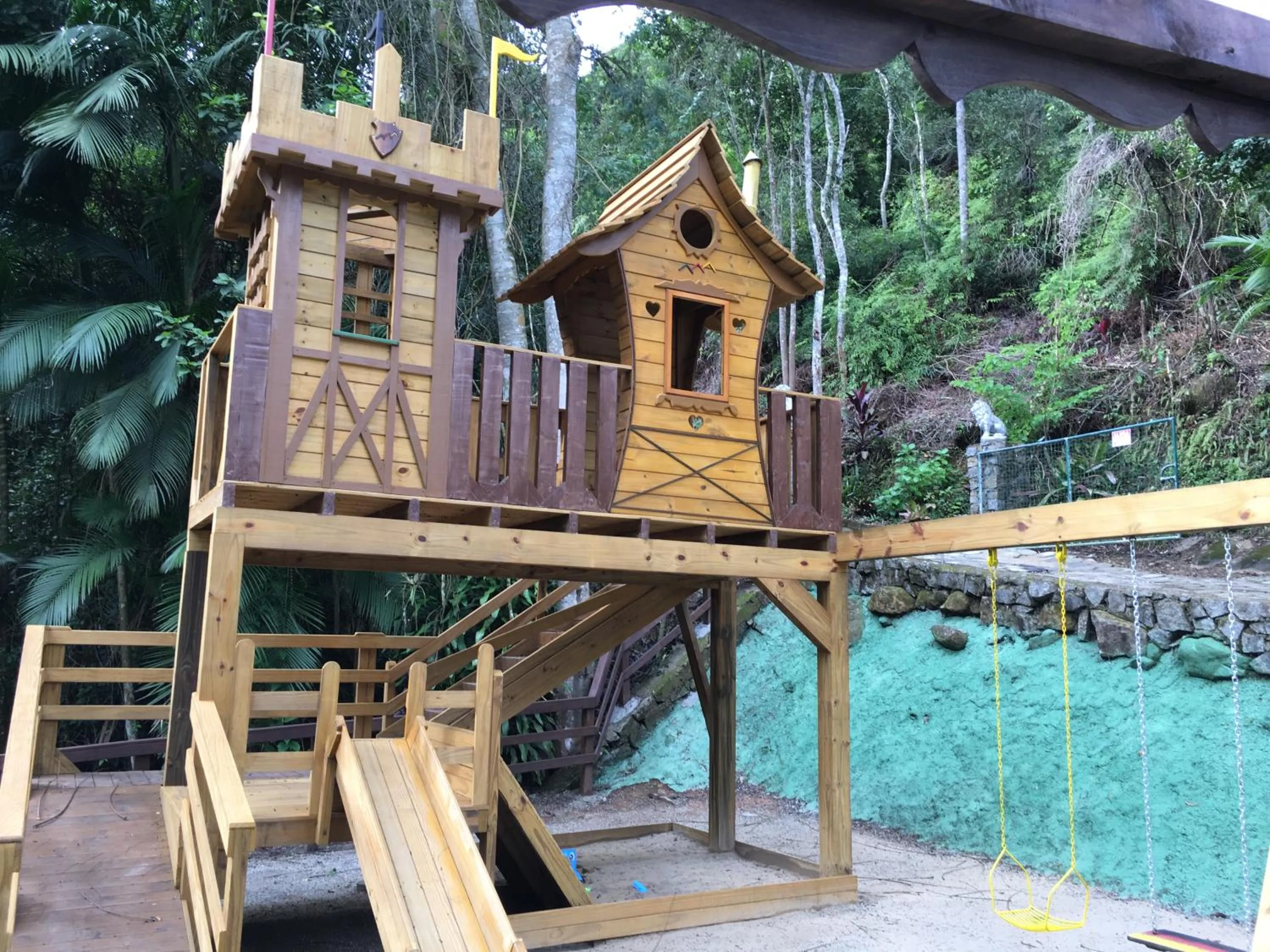Children play ground in Pousada Alpenhof
