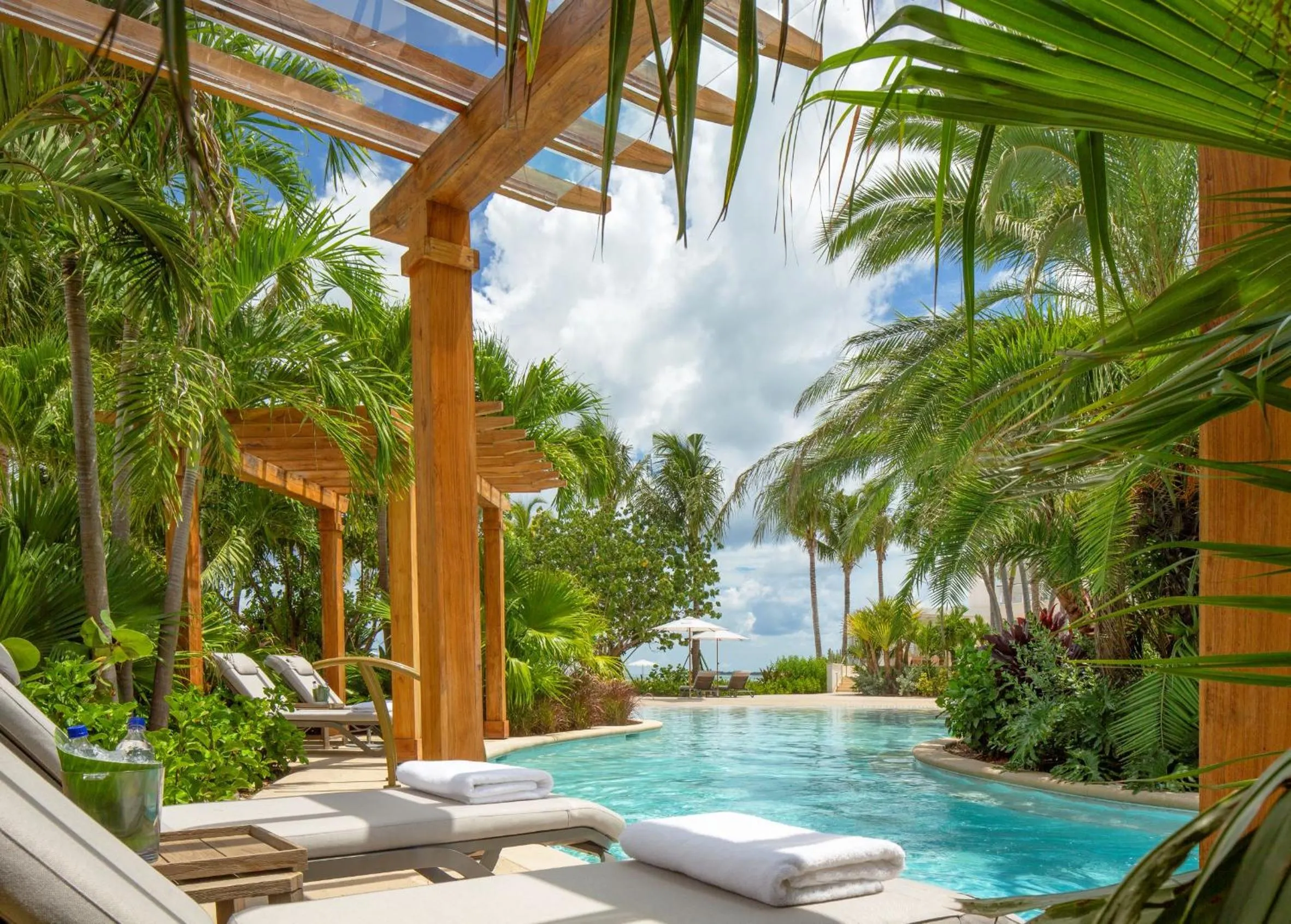 Swimming pool in Rosewood Baha Mar