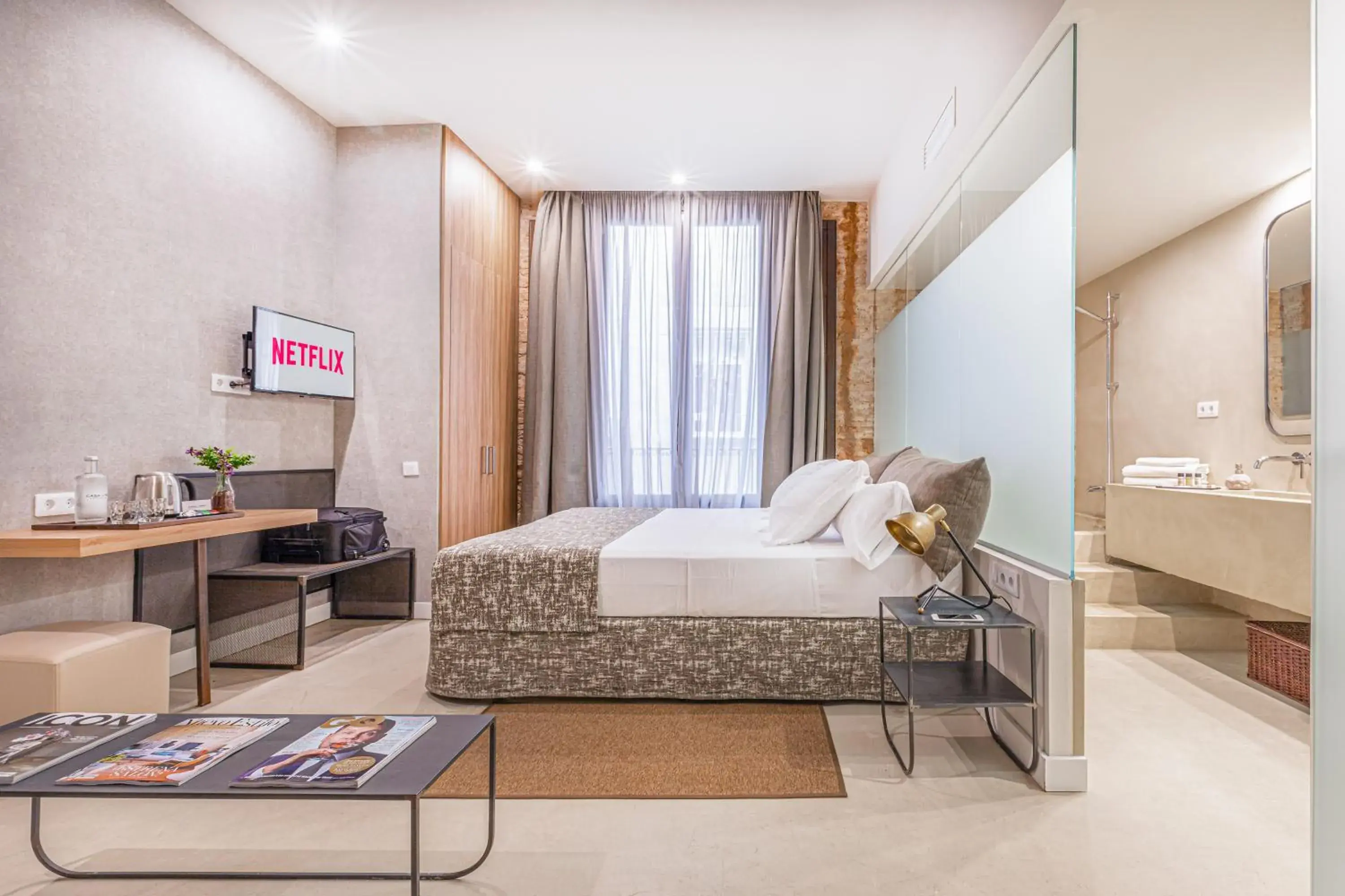 TV and multimedia, Bed in Casa Lirio TV and multimedia, Bed in Casa Lirio