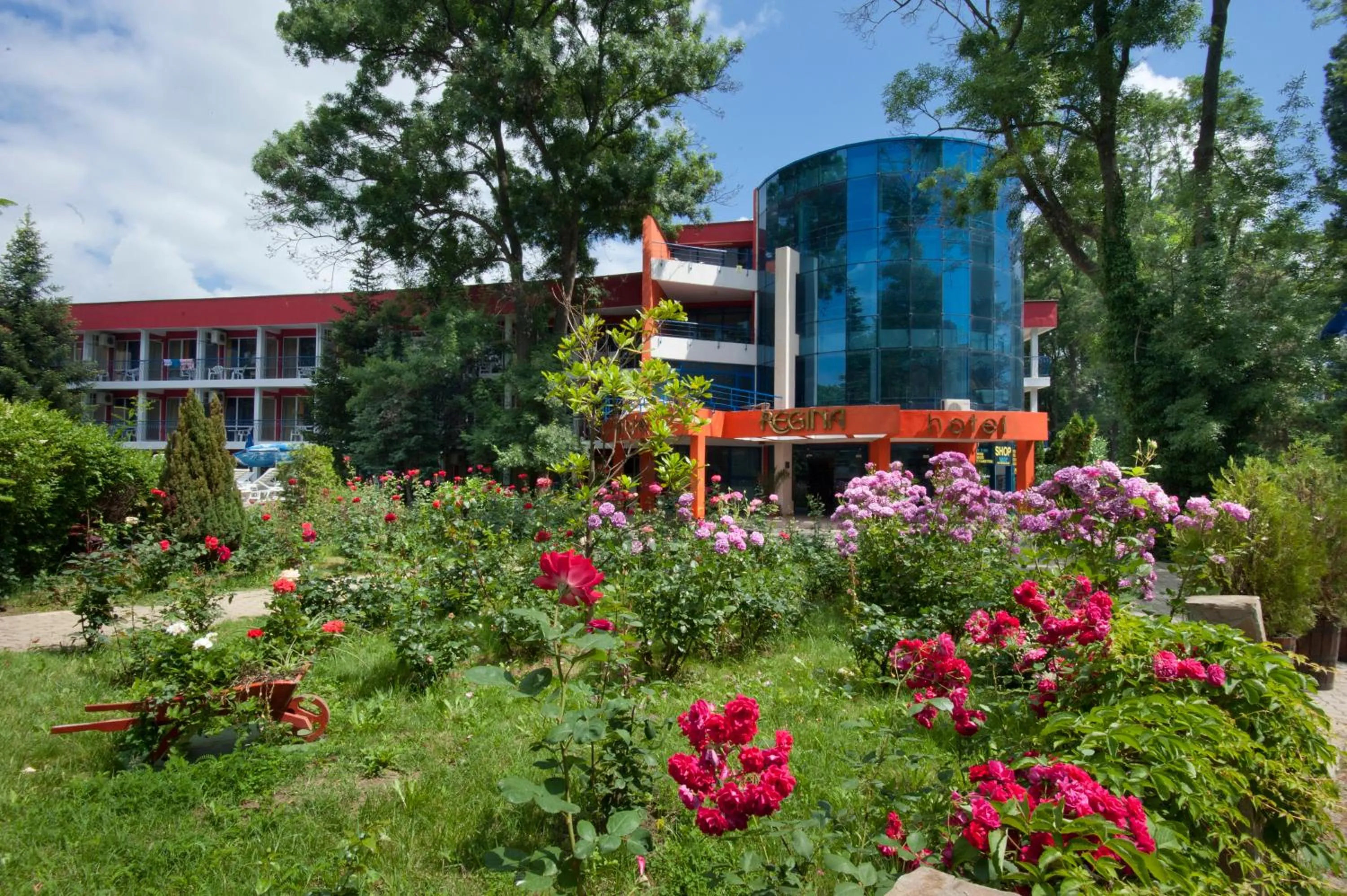 Regina Hotel