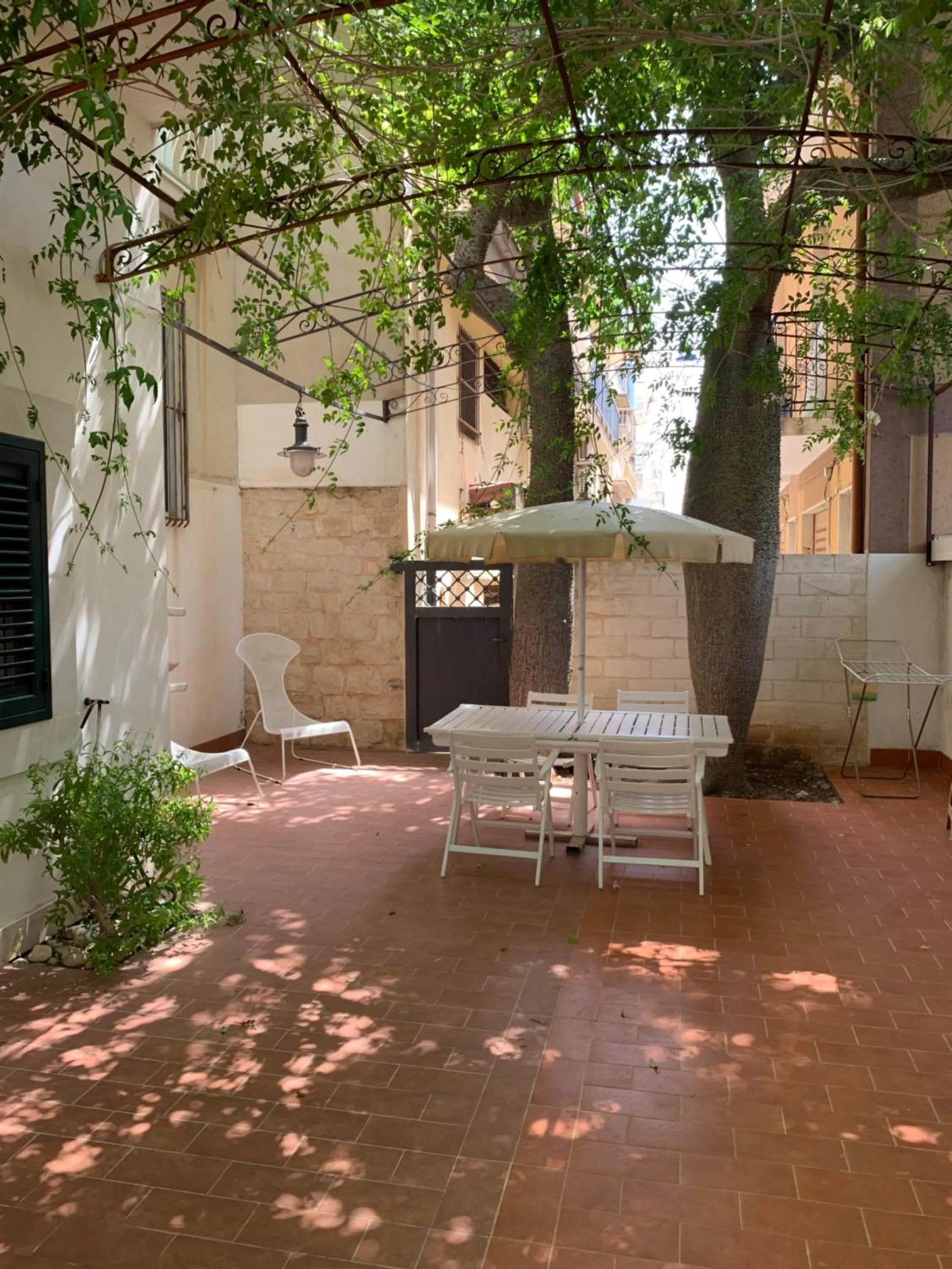 Vacation Home - single occupancy in Matteo's home