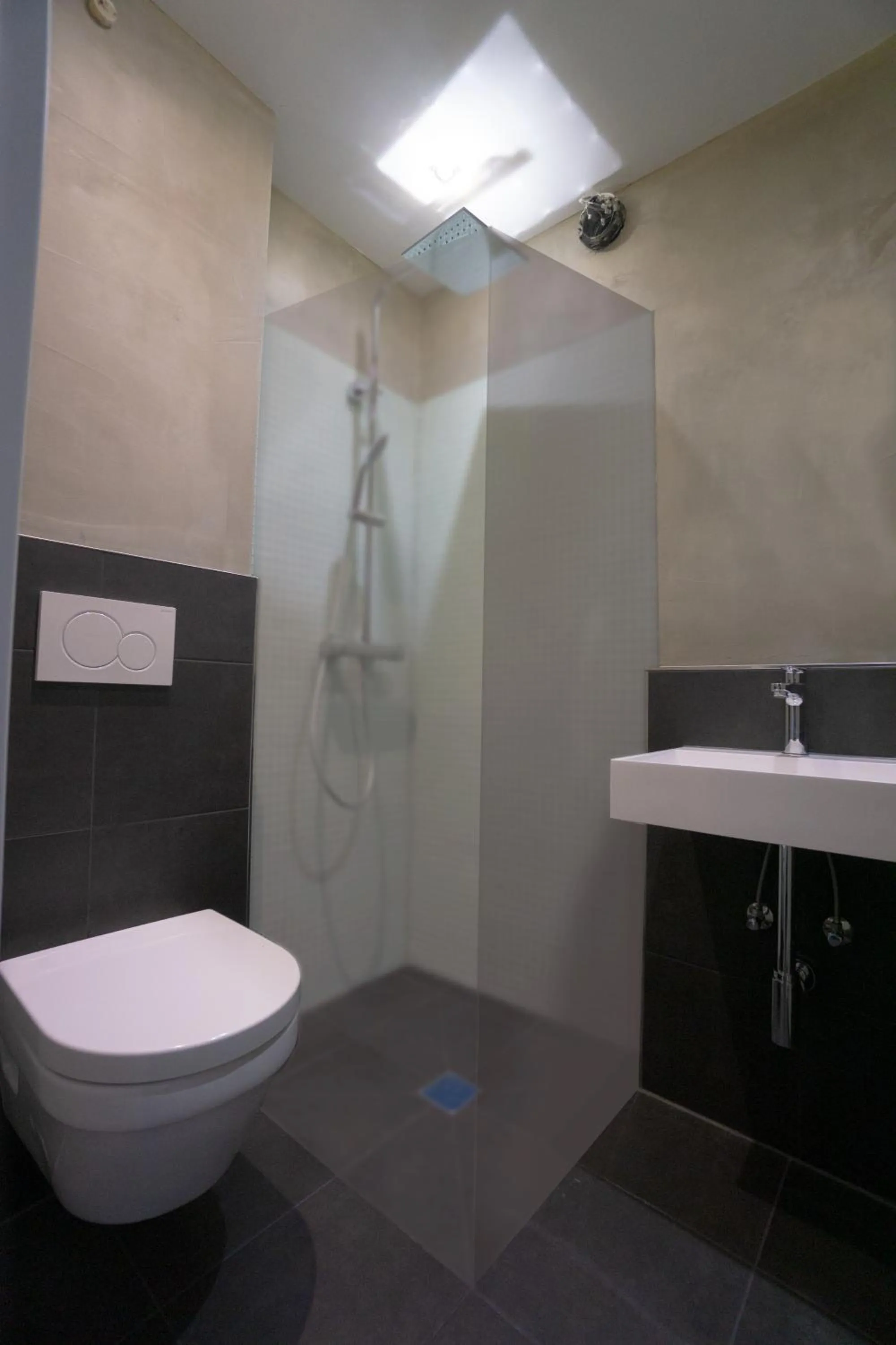 Shower in Das Bergschlösschen