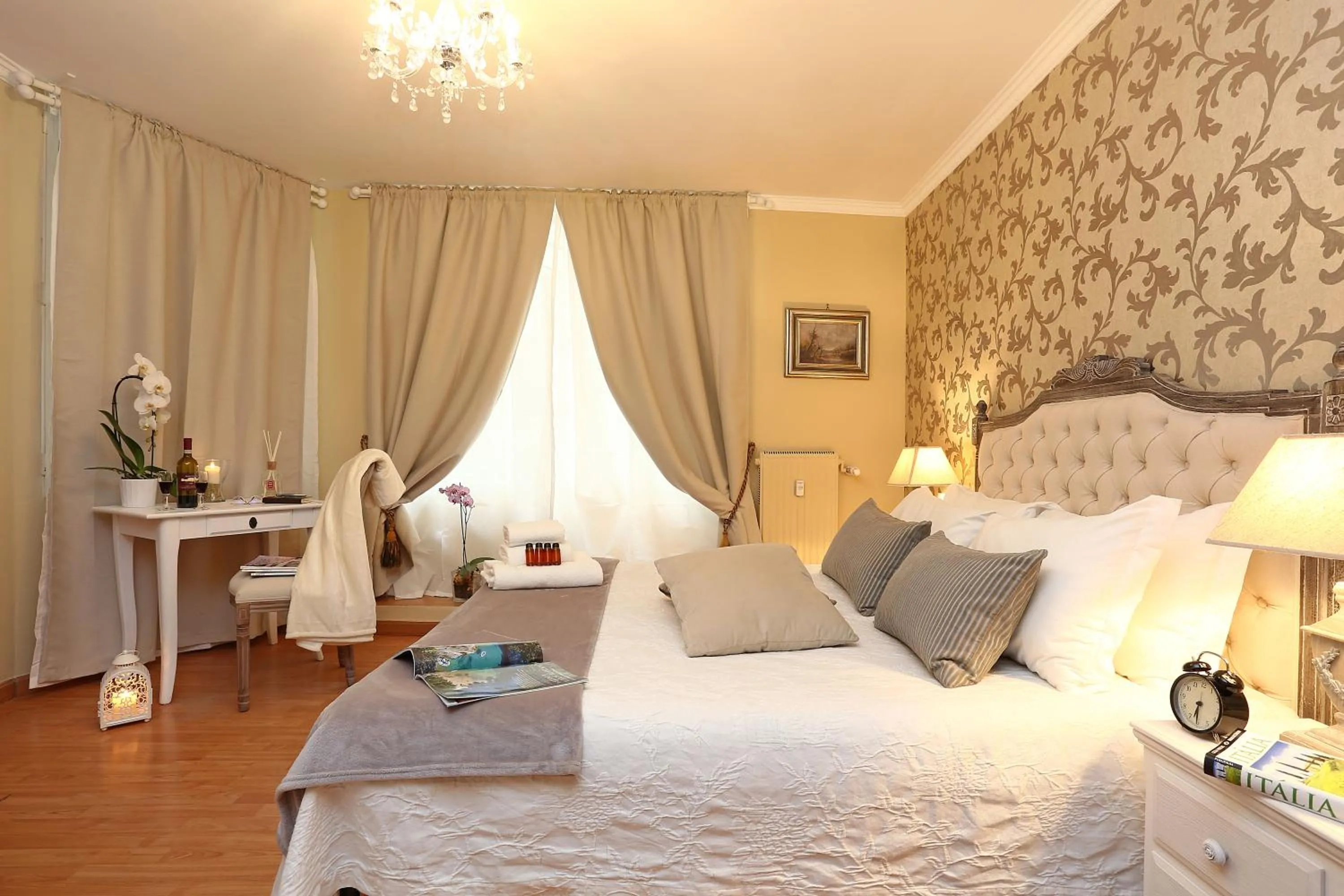 Bed in Liberty Vatican Suites - Liberty Collection