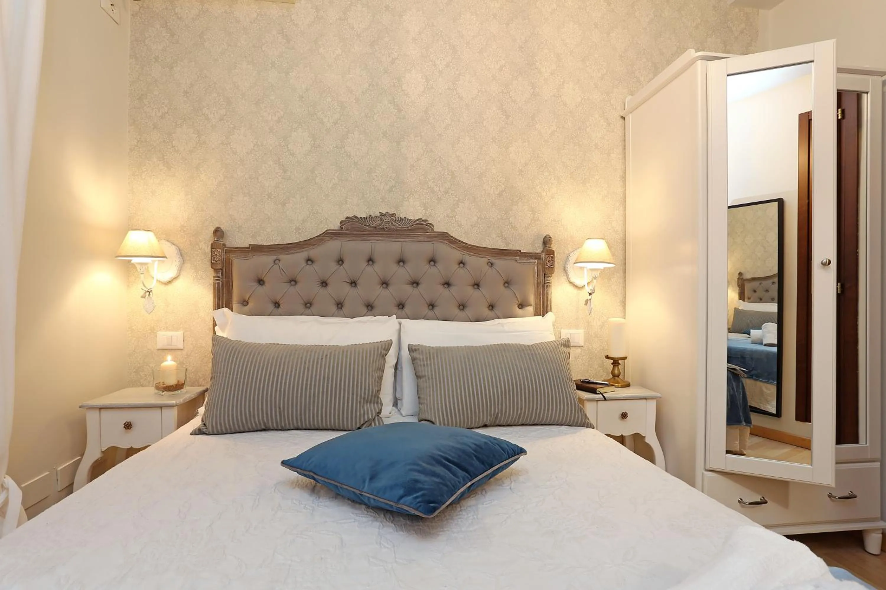 Bed in Liberty Vatican Suites - Liberty Collection