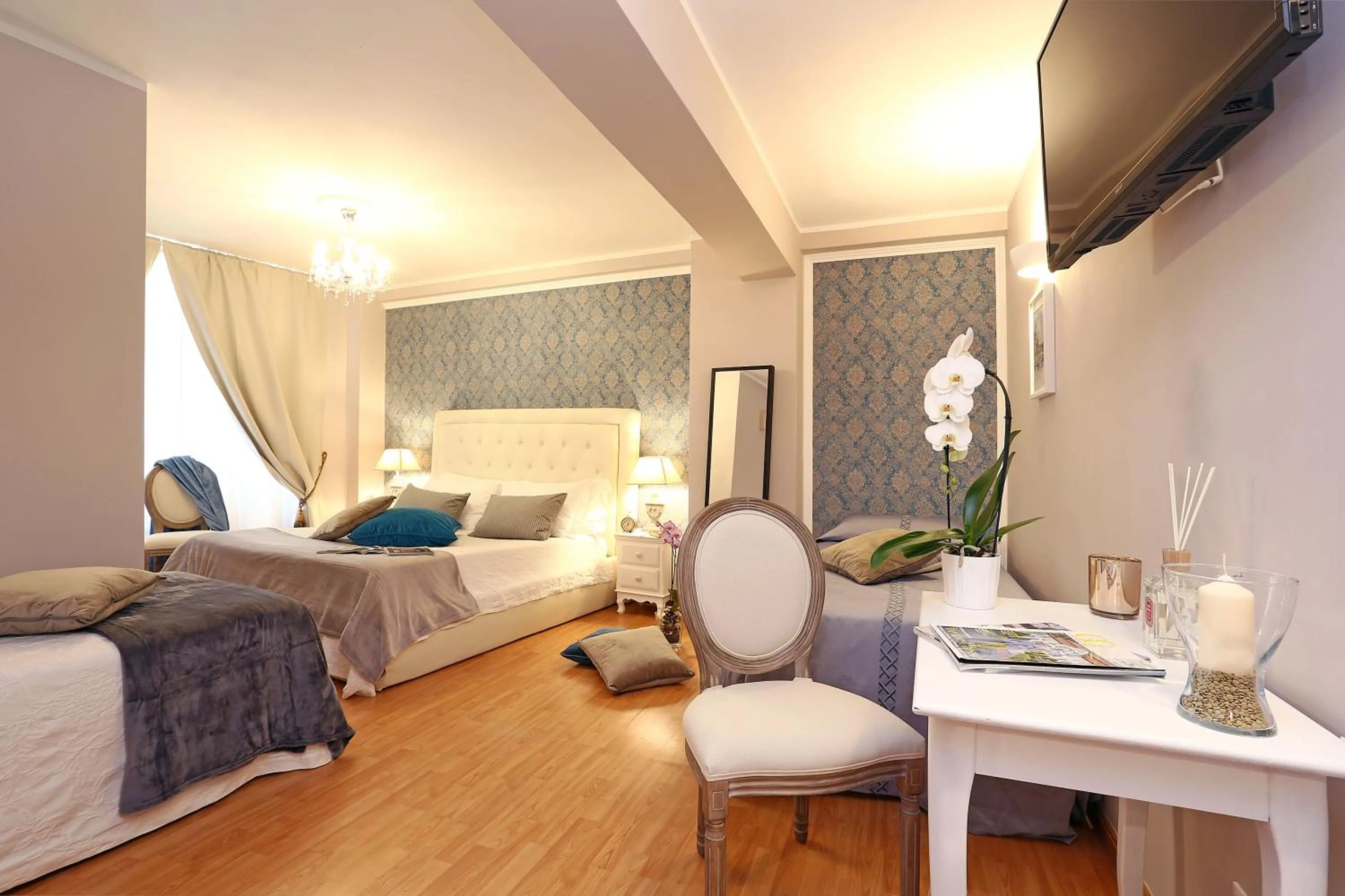 Bed in Liberty Vatican Suites - Liberty Collection