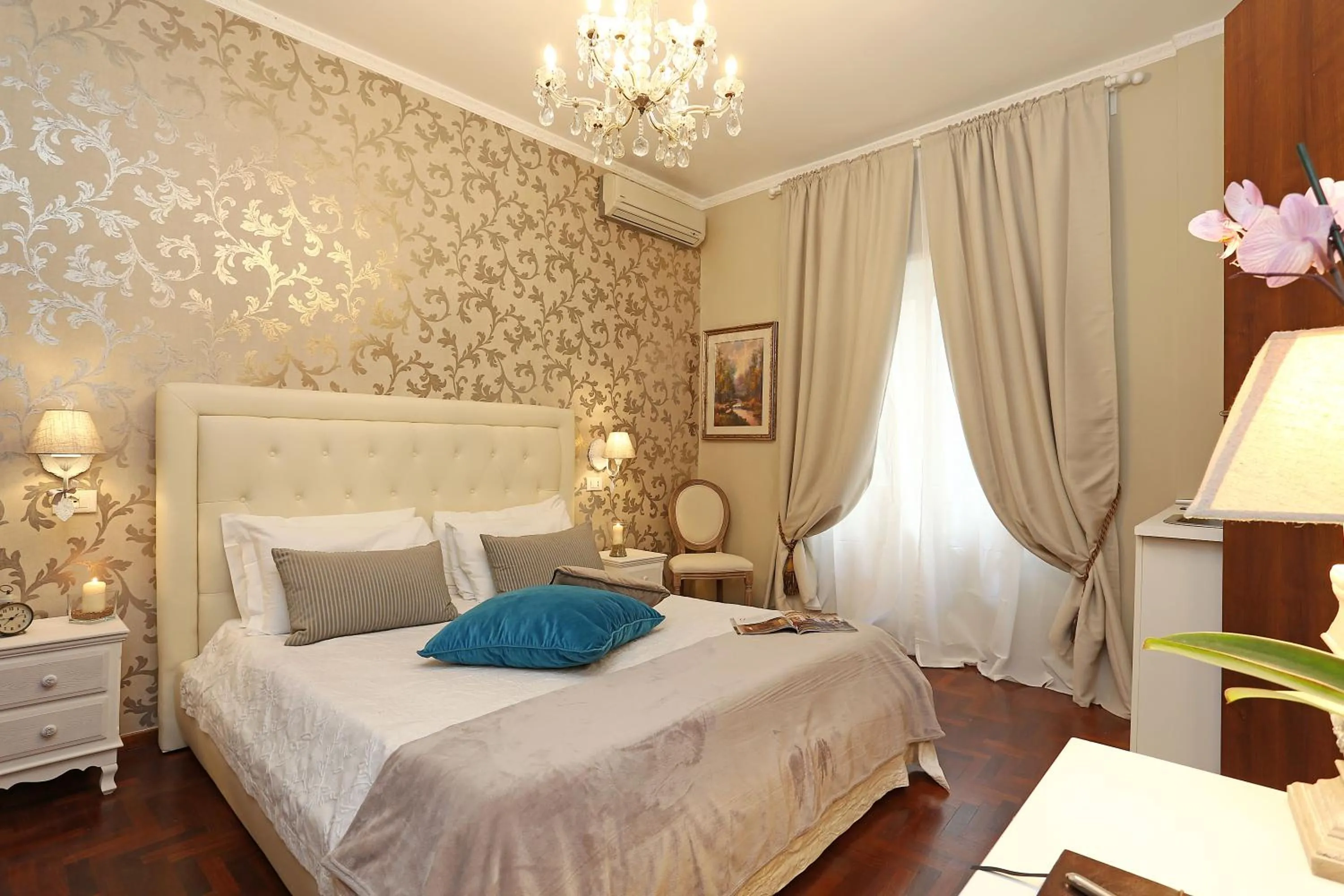 Bed in Liberty Vatican Suites - Liberty Collection