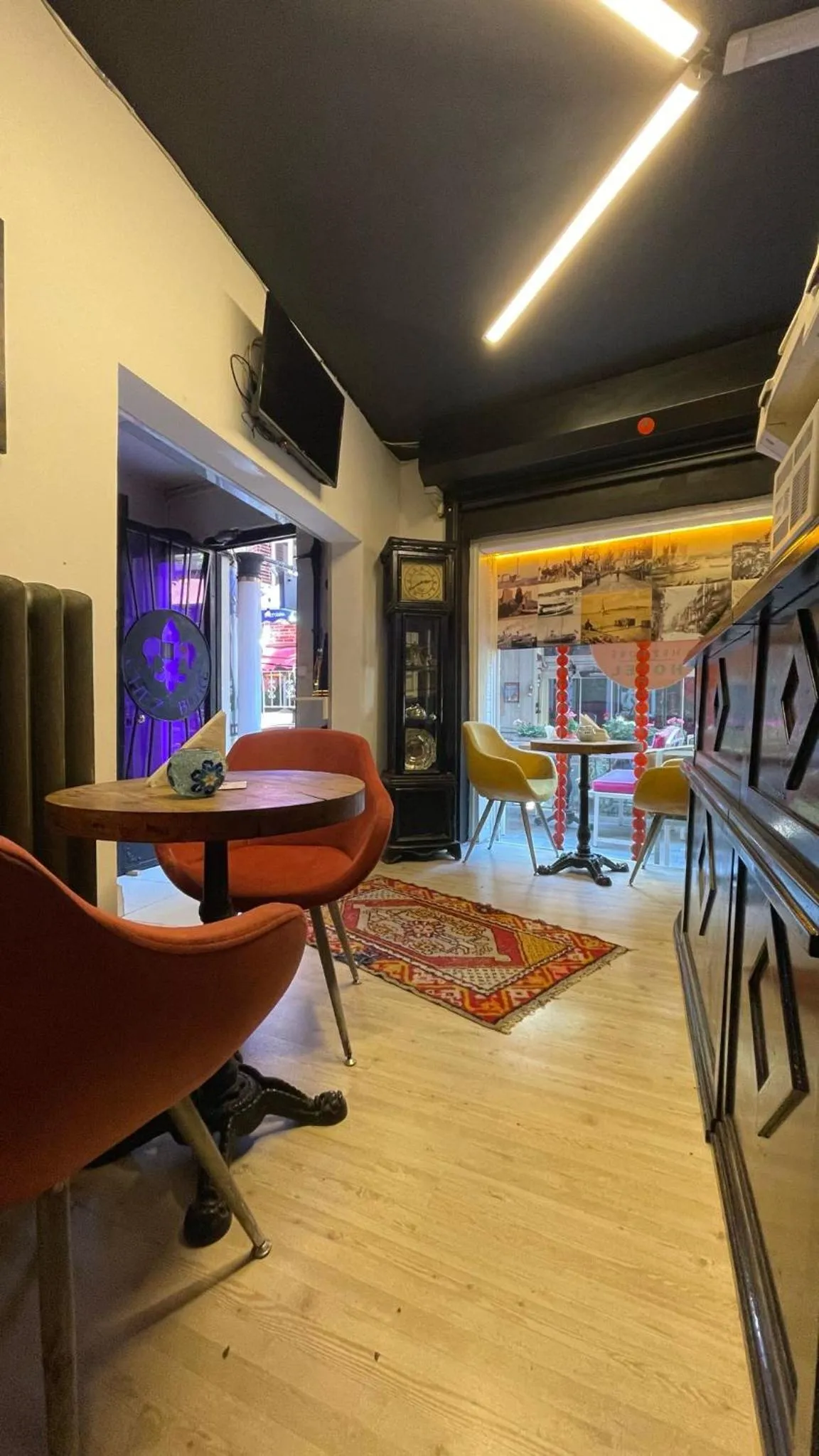 Property building in Chez Bore