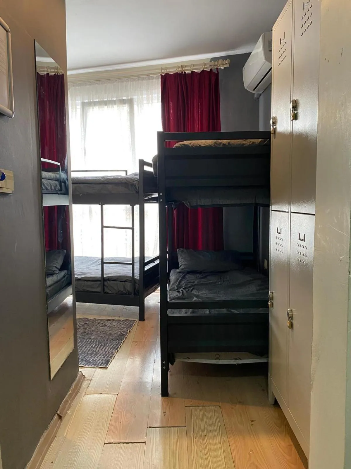 Bedroom, Bed in Chez Bore