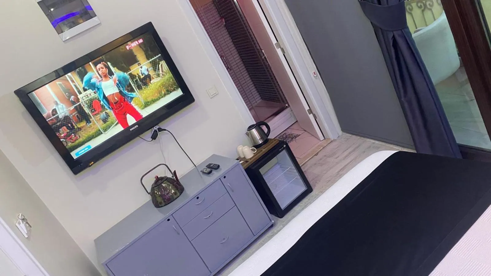 TV and multimedia in Chez Bore